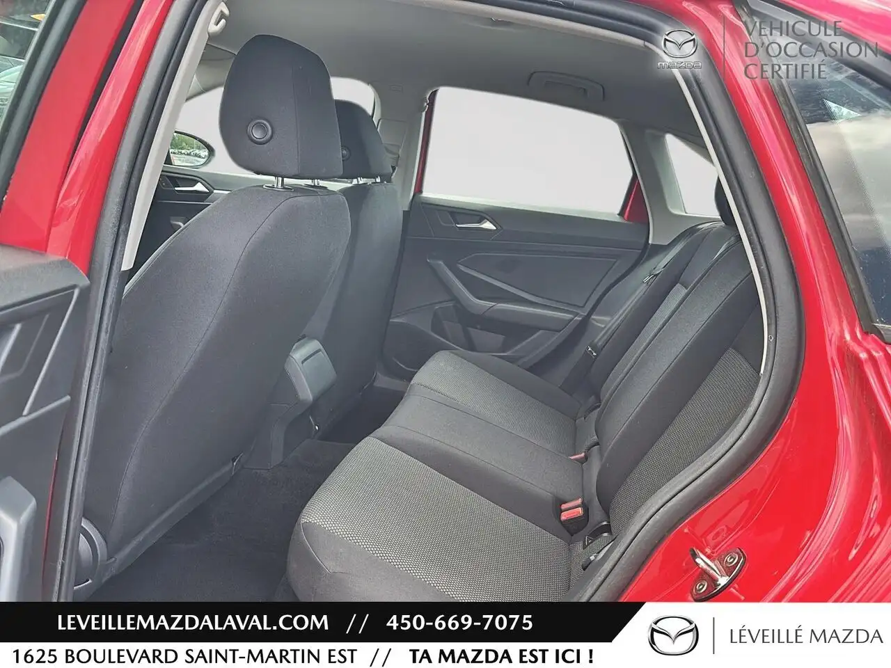 Volkswagen Jetta снимка Volkswagen Jetta