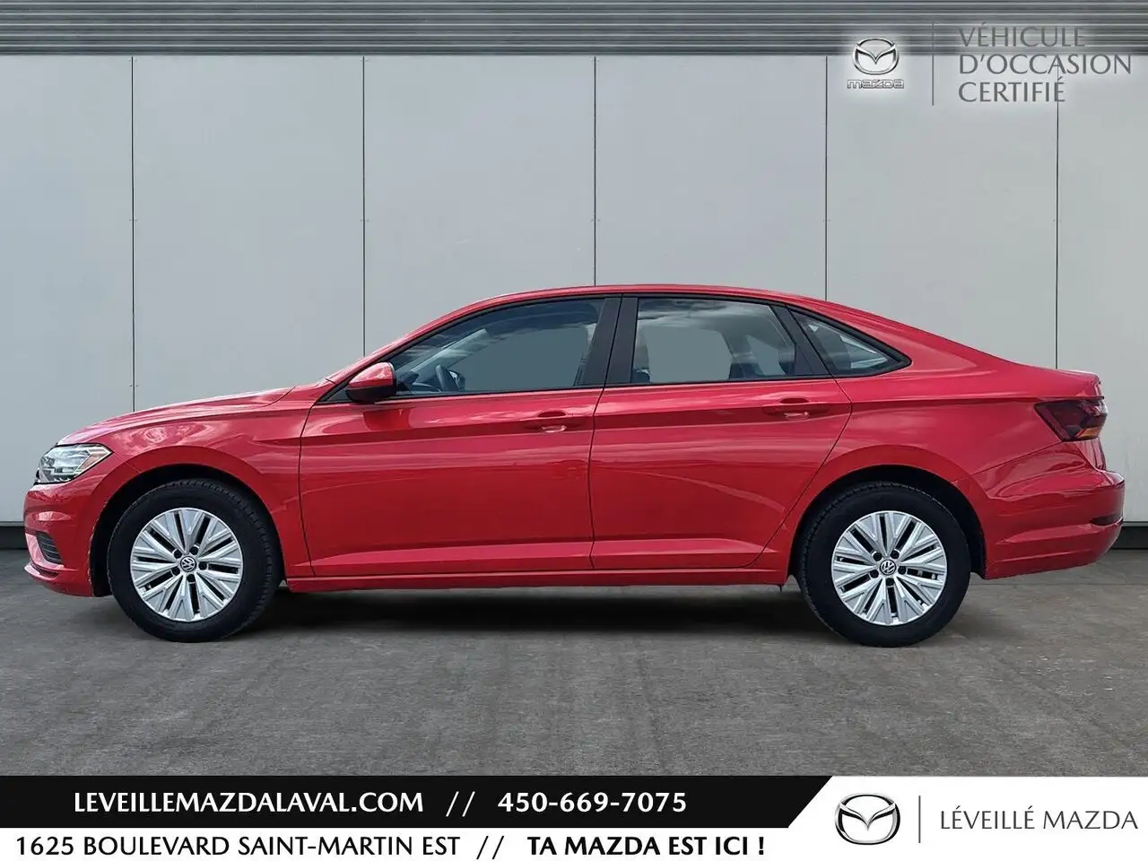 Volkswagen Jetta снимка Volkswagen Jetta