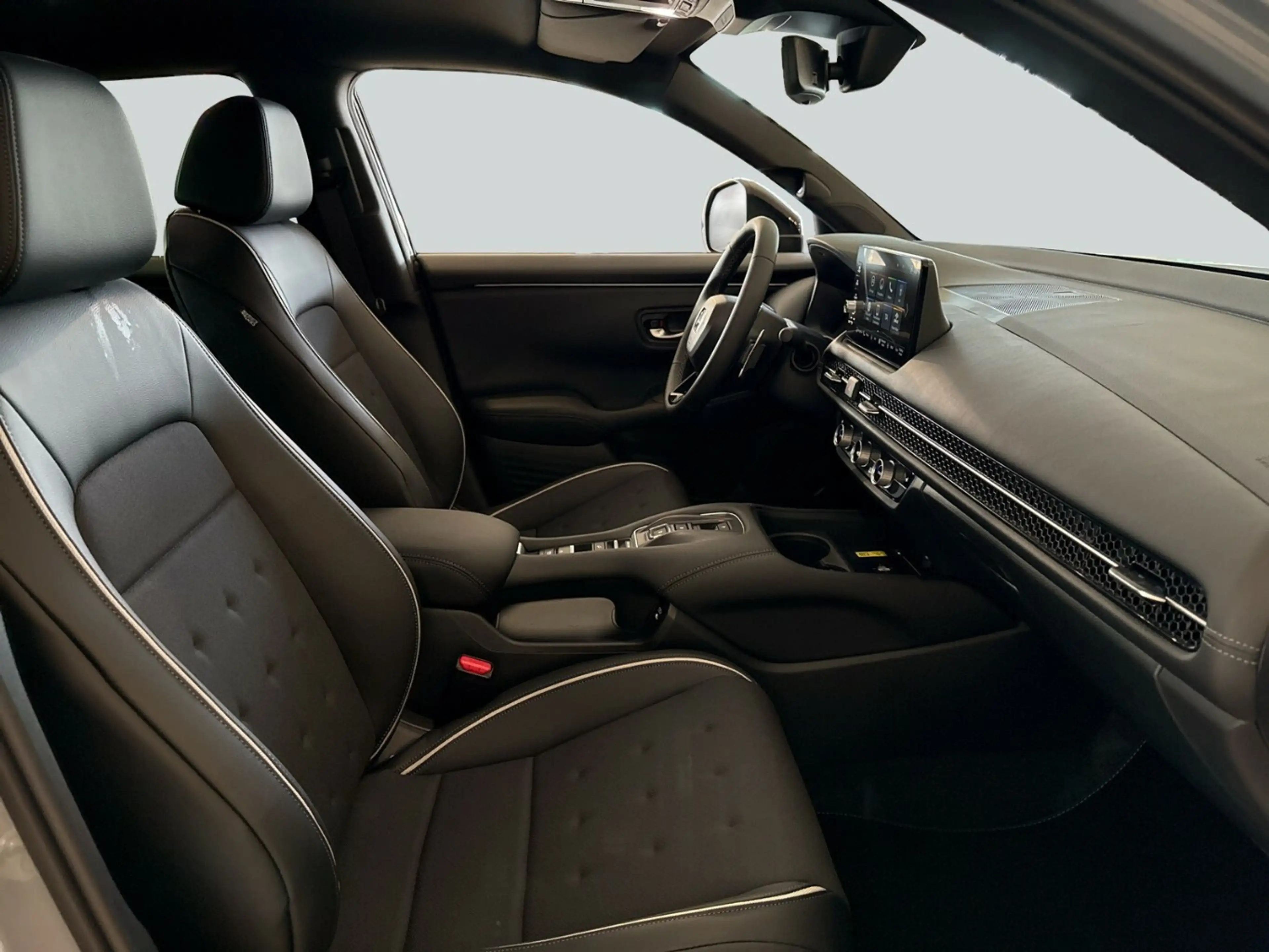Honda ZR-V e:HEV Sport — photo 3
