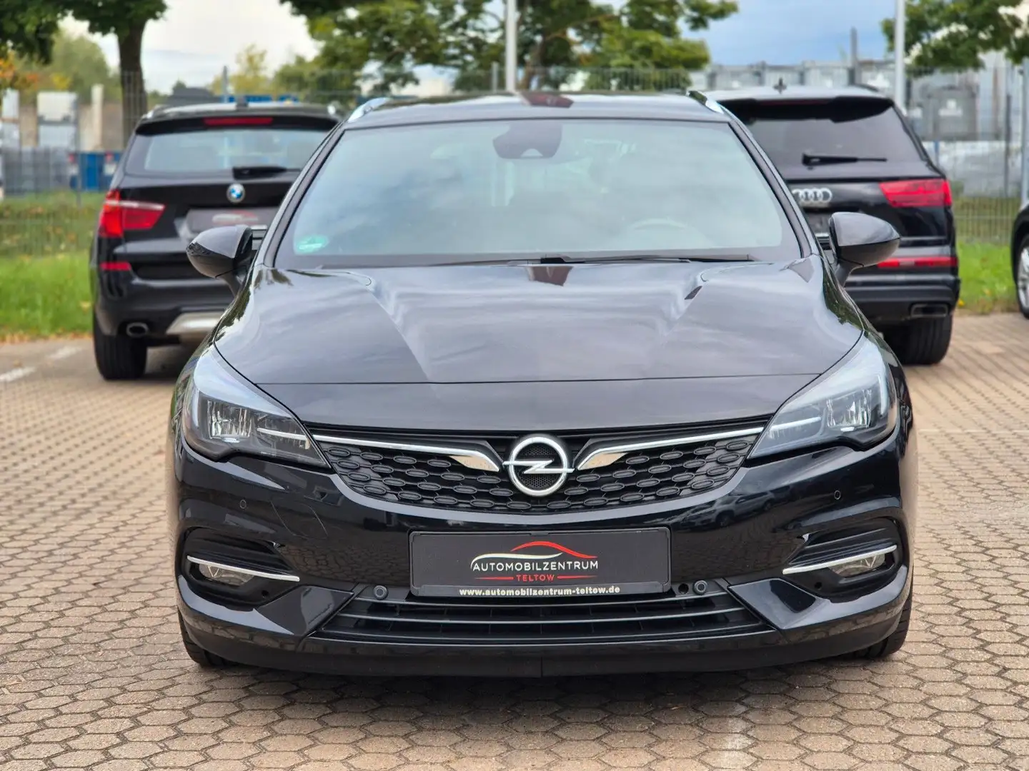 Opel Astra K 1.4 Turbo Sports Tourer Aut. GS Line Schwarz - 2