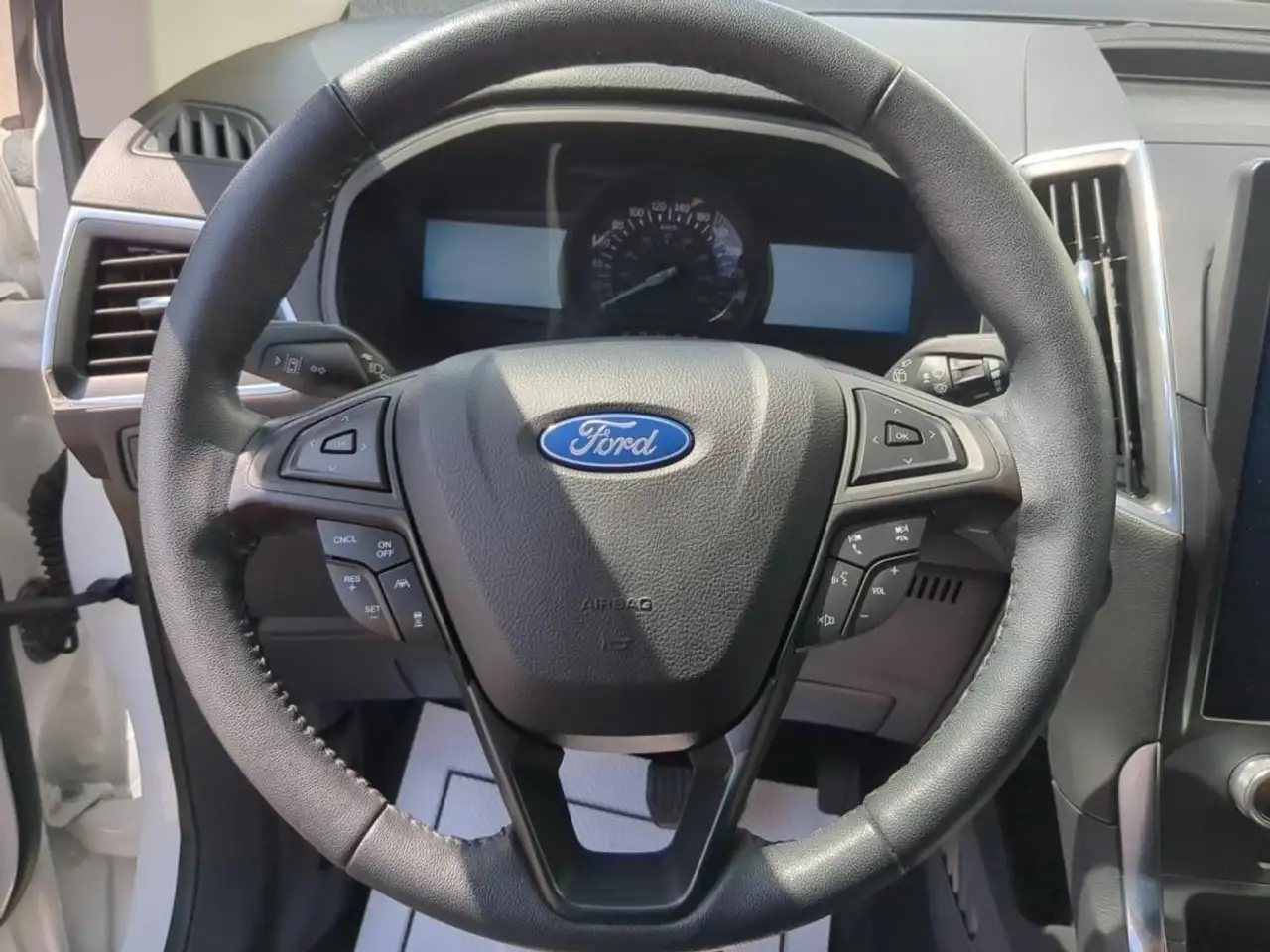 Ford Edge fotografie Ford Edge