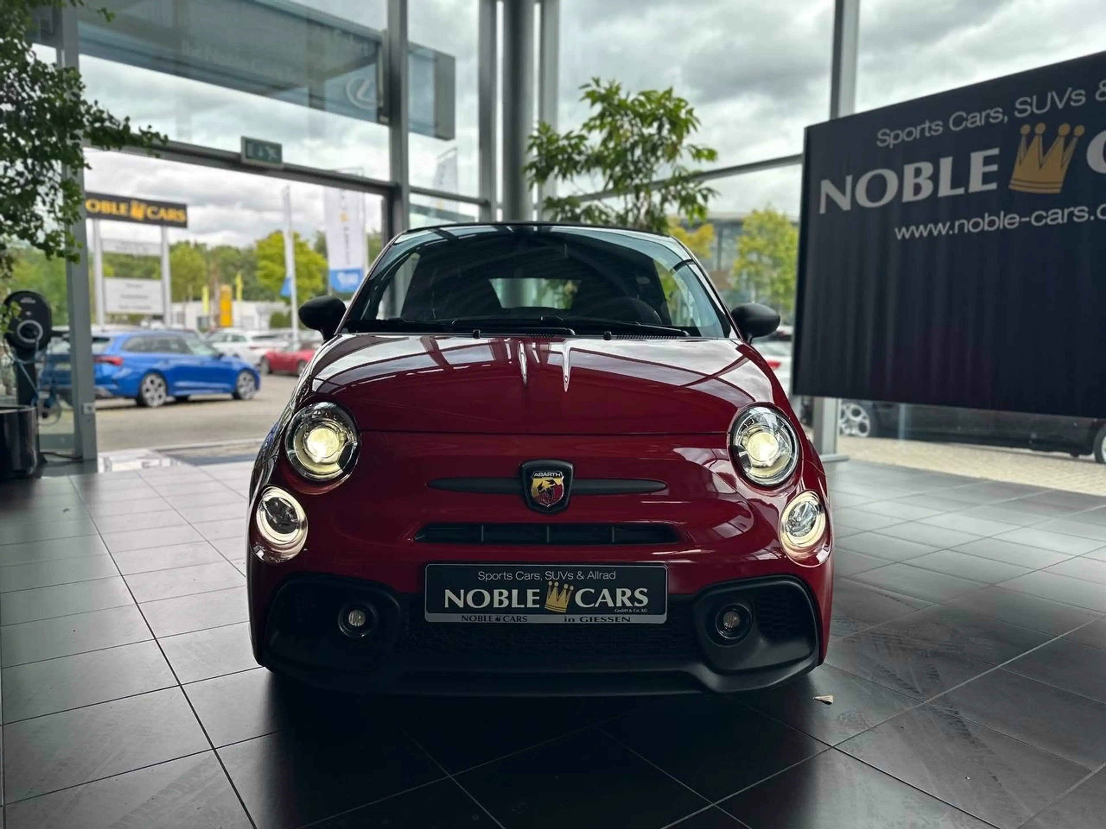 Abarth 695C BEATS KLIMA NAVI 17" ALU — photo 3