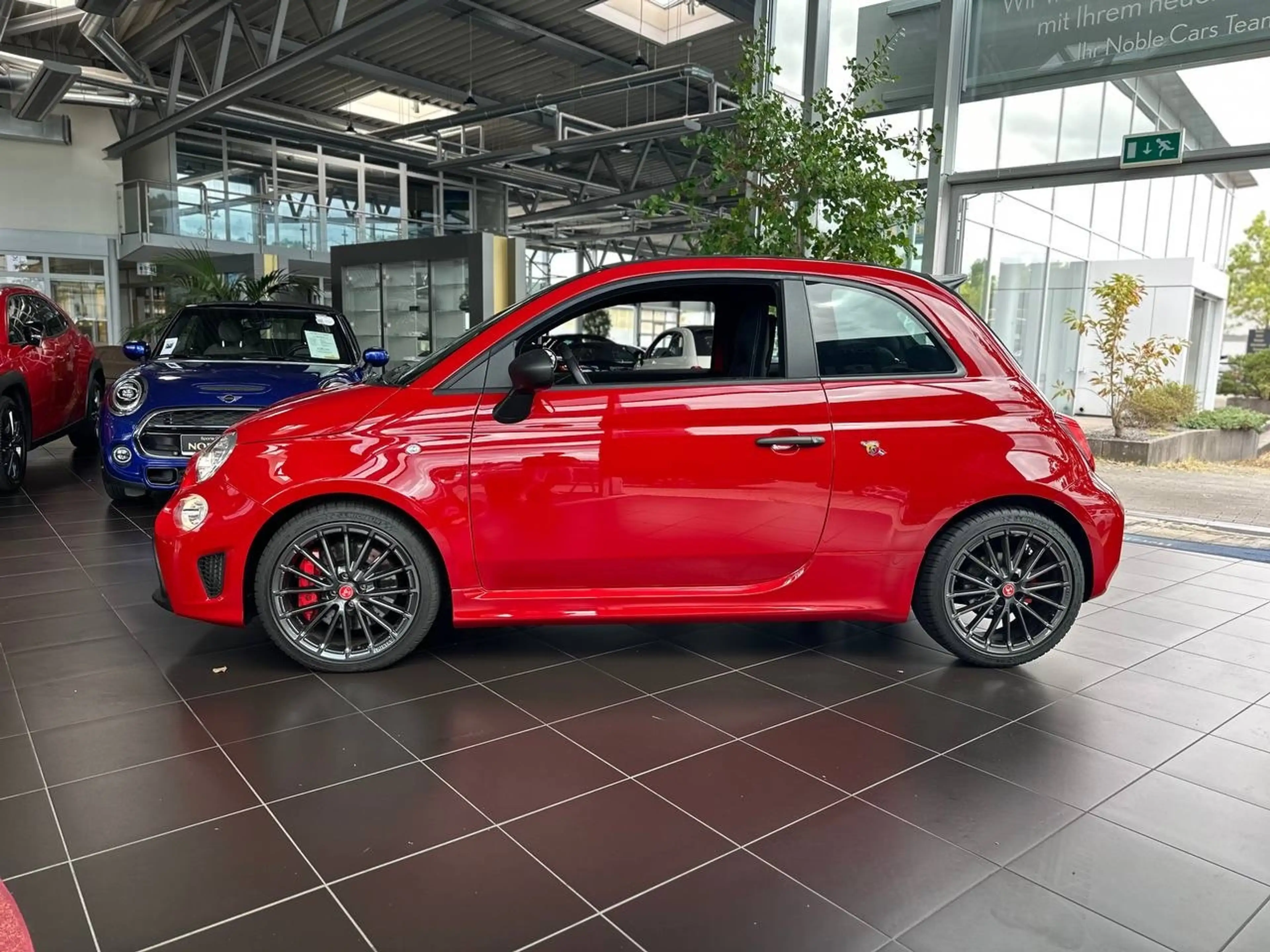 Abarth 695C BEATS KLIMA NAVI 17" ALU — photo 5