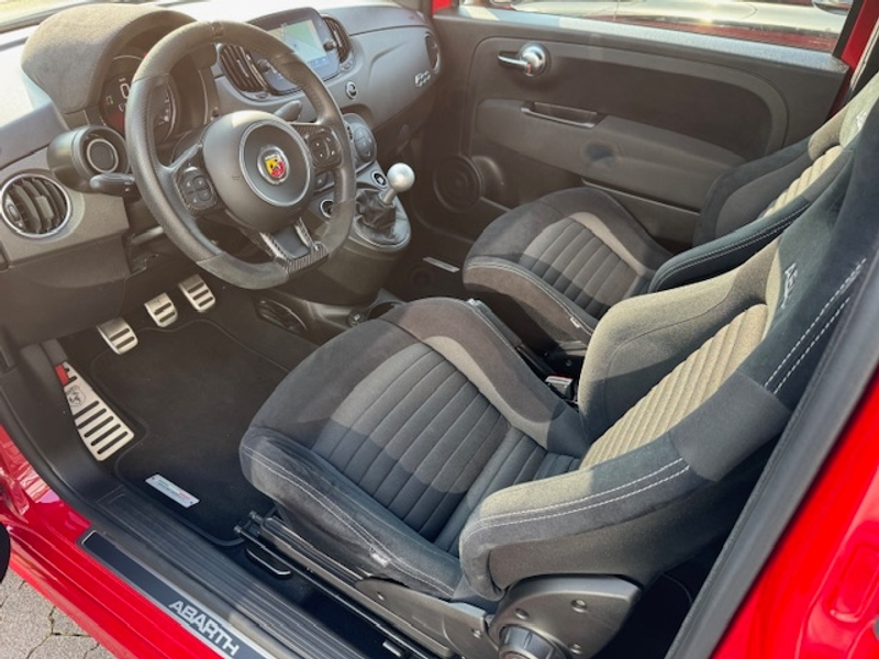 Abarth 695C BEATS KLIMA NAVI 17" ALU — photo 11