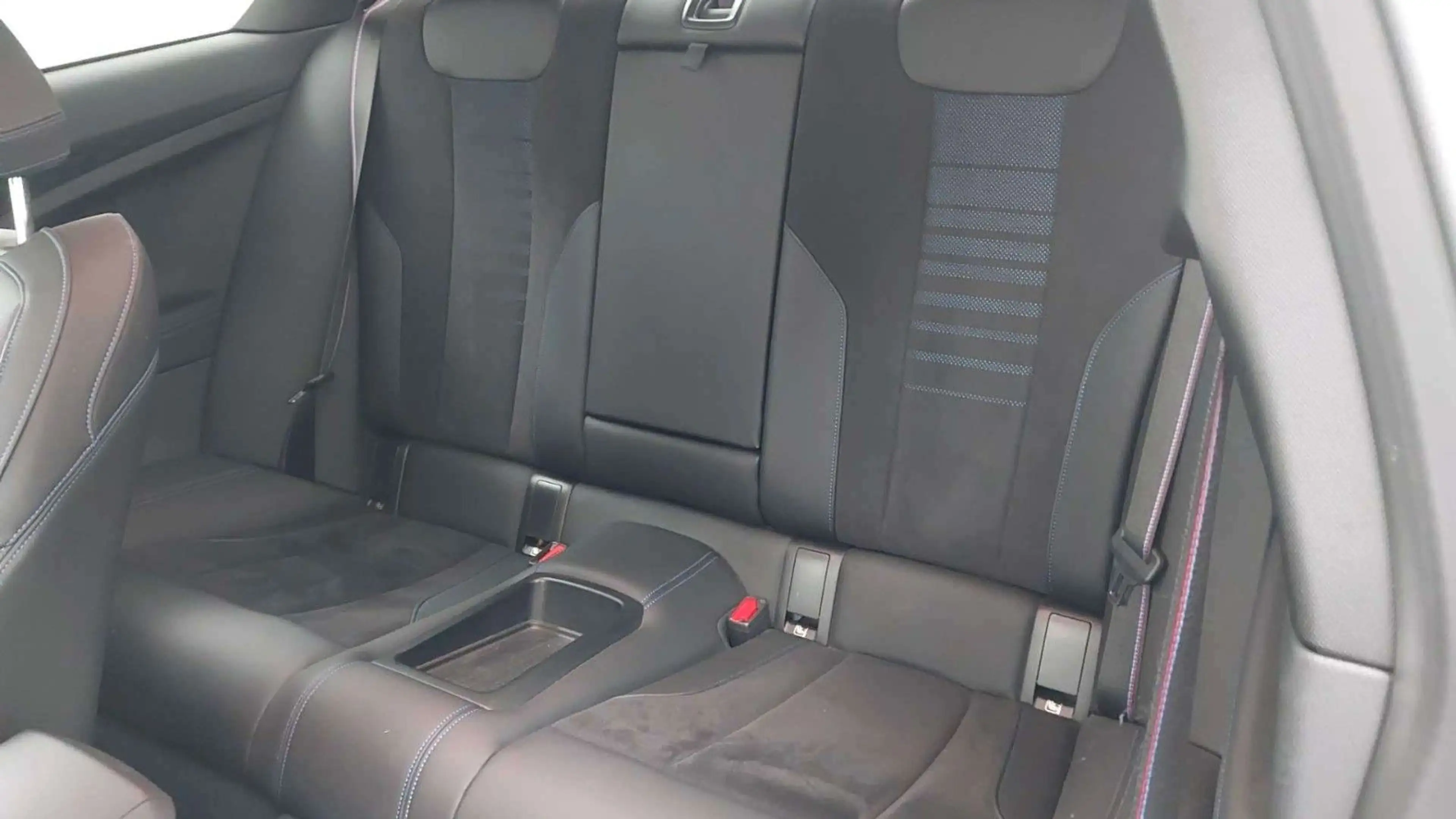 BMW 240 xDrive "M-SPORT PRO/H&K/360°/SCHIEBEDACH" — photo 11