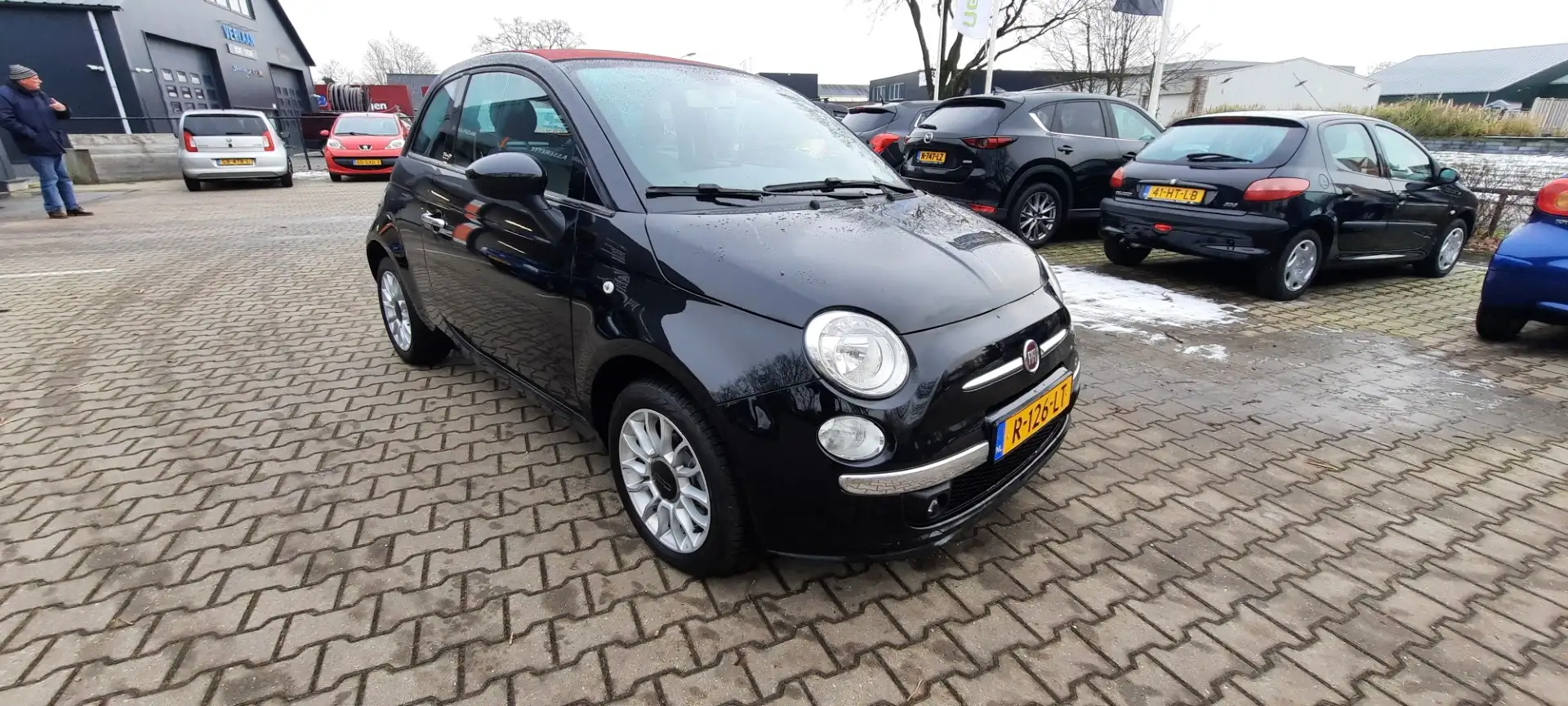 Fiat 500C 1.2 Lounge CABRIO Zwart - 2