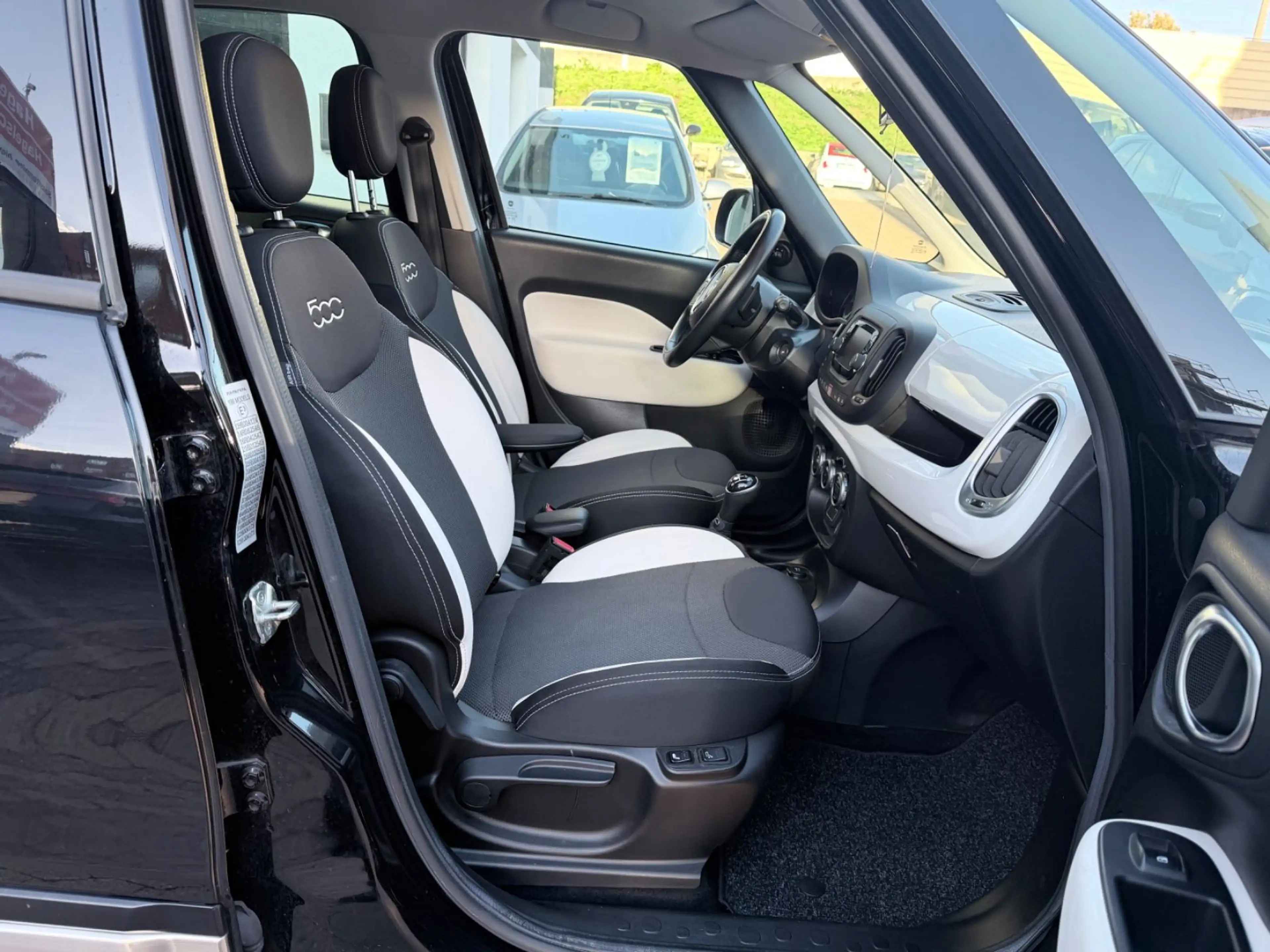 Fiat 500L Trekking~Klimaauto~Automatik~Bluetooth~SHZ — photo 13