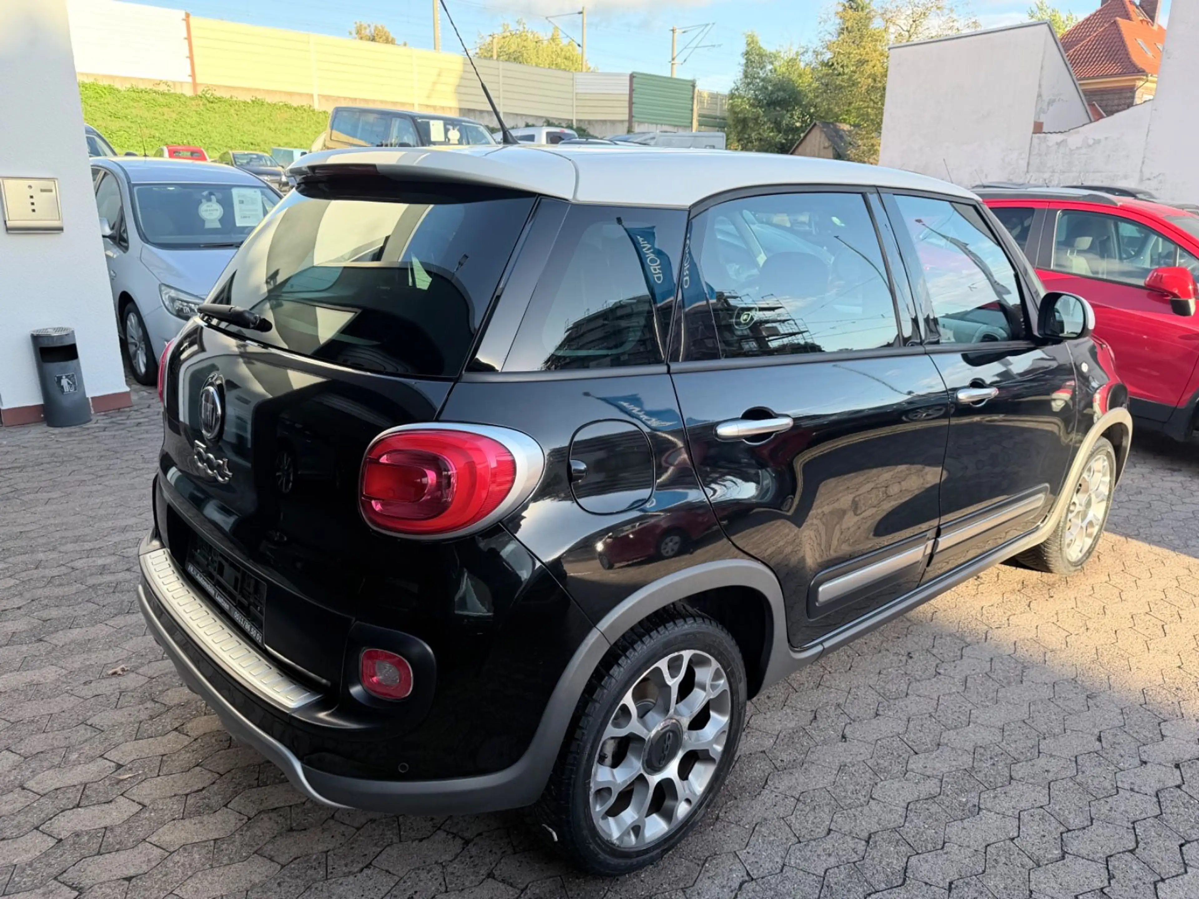 Fiat 500L Trekking~Klimaauto~Automatik~Bluetooth~SHZ — photo 6