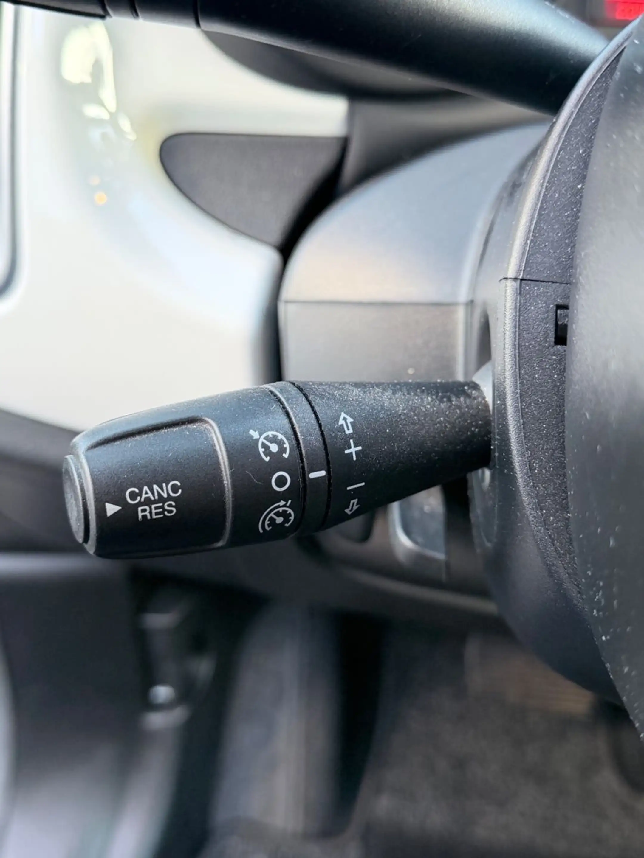 Fiat 500L Trekking~Klimaauto~Automatik~Bluetooth~SHZ — photo 17