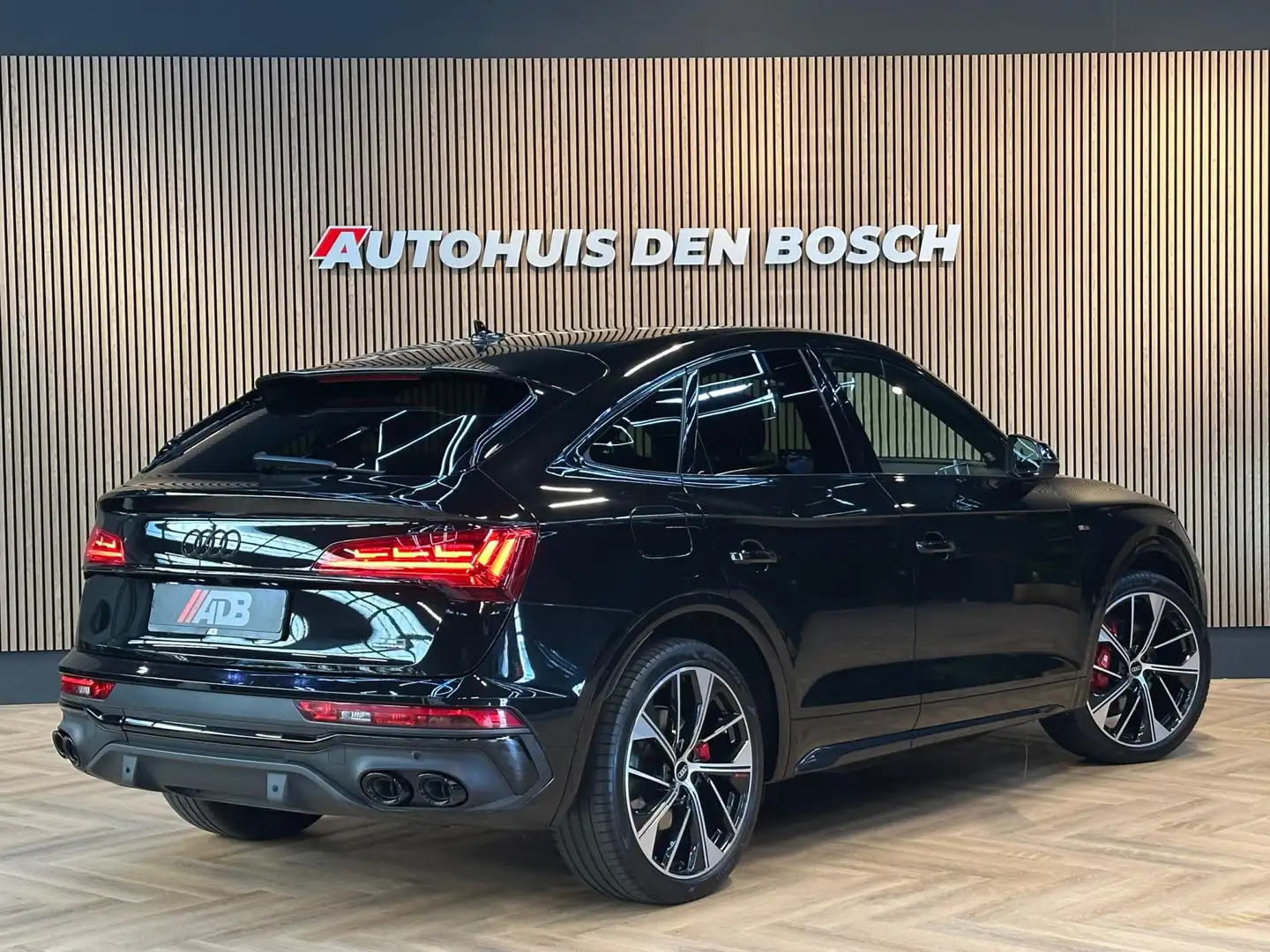 Audi Q5 Sportback 55 TFSI e Quattro 367PK S Line - Lucht Nero - 2