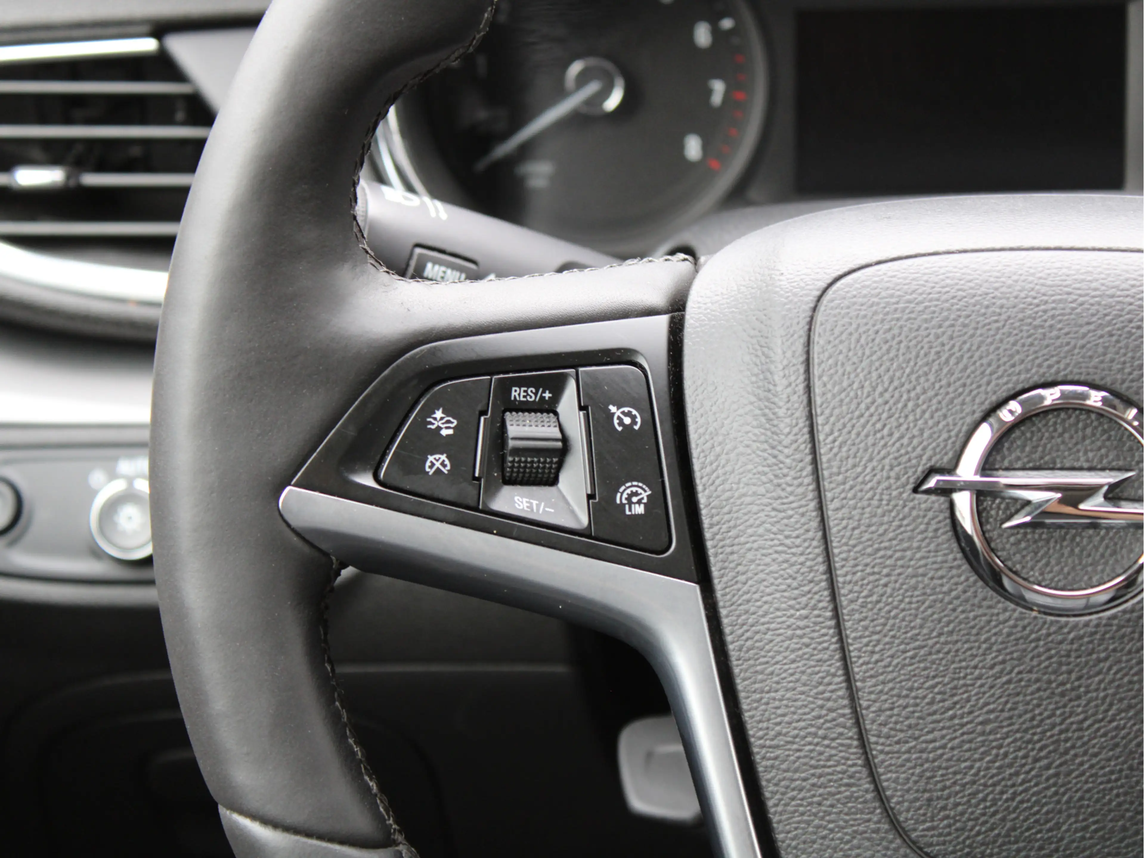 Opel Mokka X 1.4 Turbo Innovation 19inch/Camera/Leer/PDC/Dakraa — photo 13