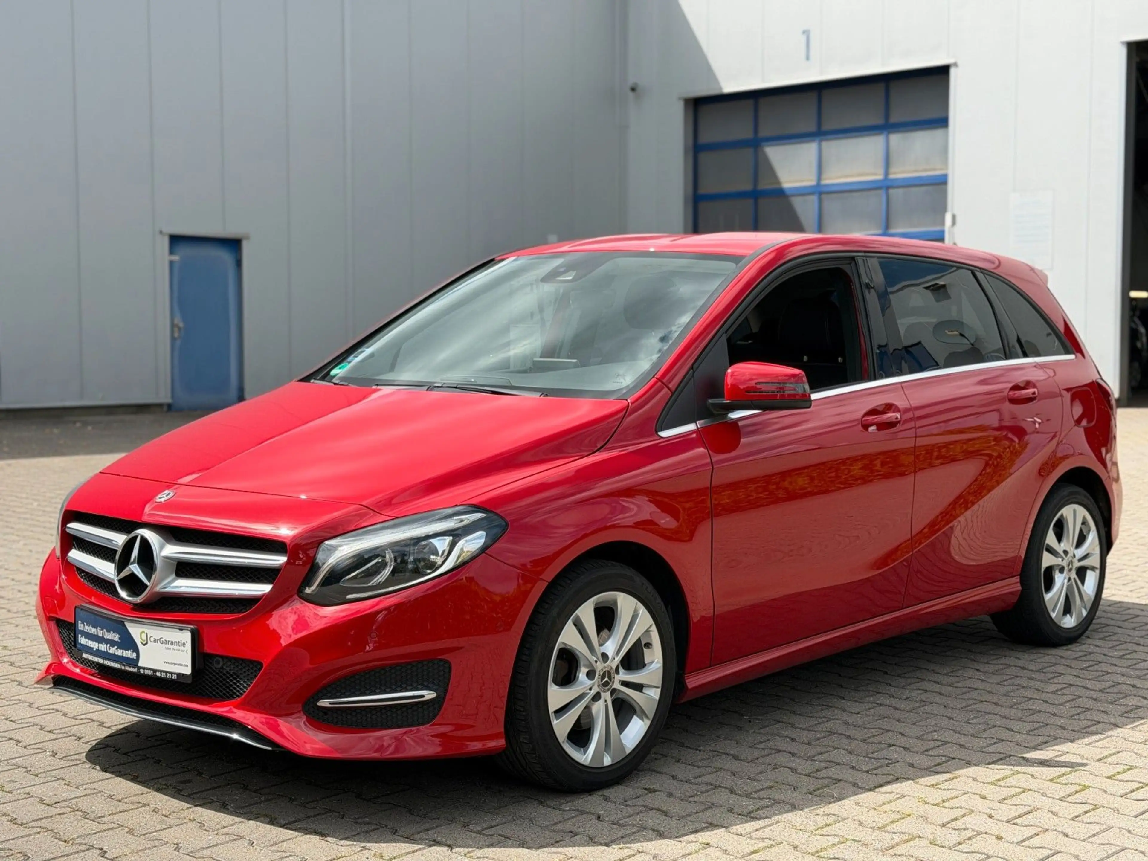 Mercedes-Benz B 220 4Matic Urban Style Edition Garantie *AHK. — photo 7