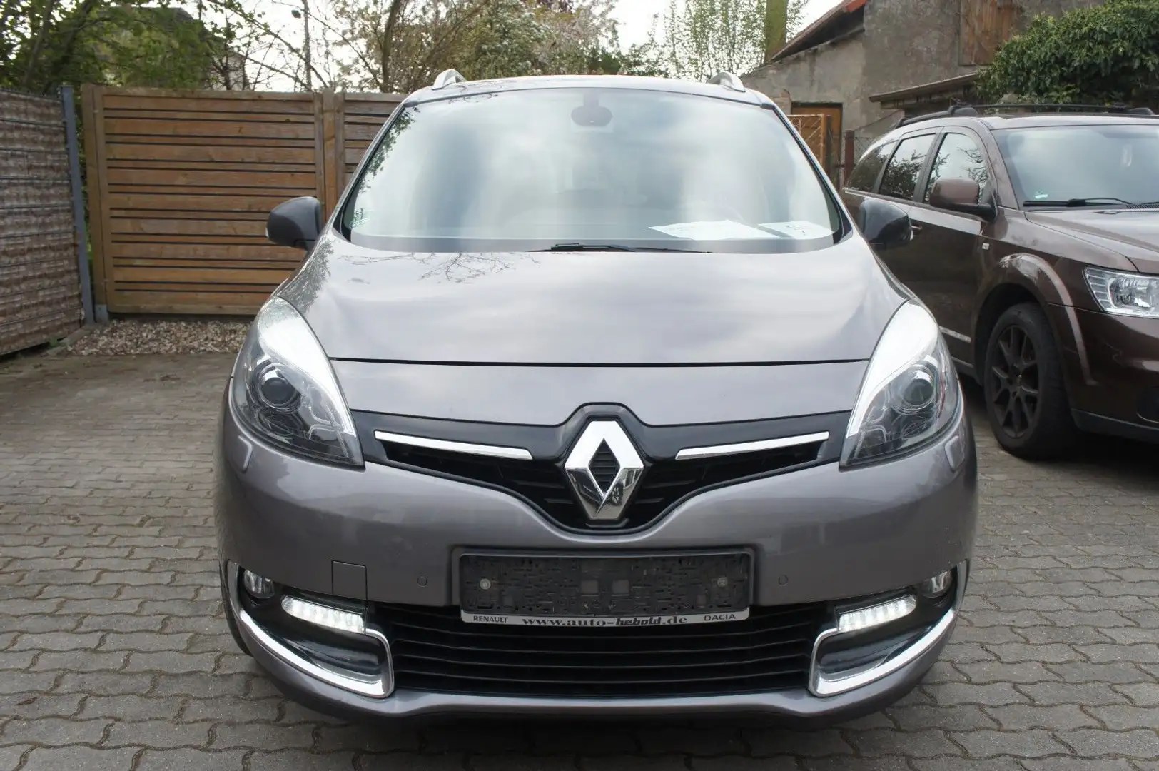 Renault Grand Scenic Bose Edition dCi 150 Aut EXPORT Szary - 2