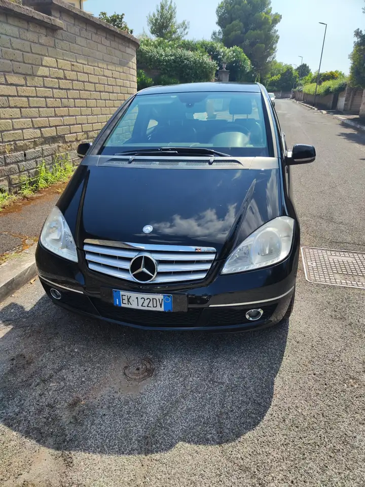 Mercedes-Benz 180