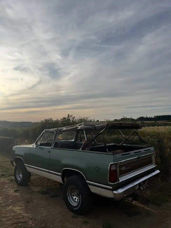 Dodge Ramcharger Full Cabrio 4x4 318cui V8 1976, foto 5
