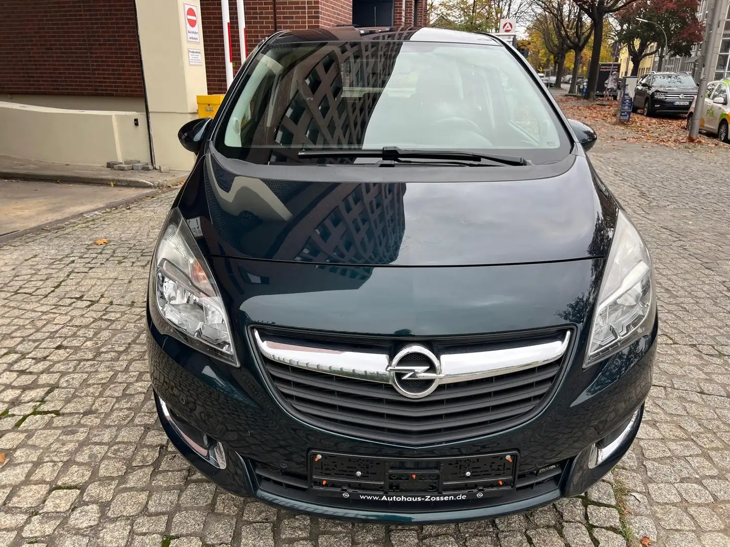Opel Meriva Meriva 1.4 STYLE AUTOMATIK KLIMA Grün - 2