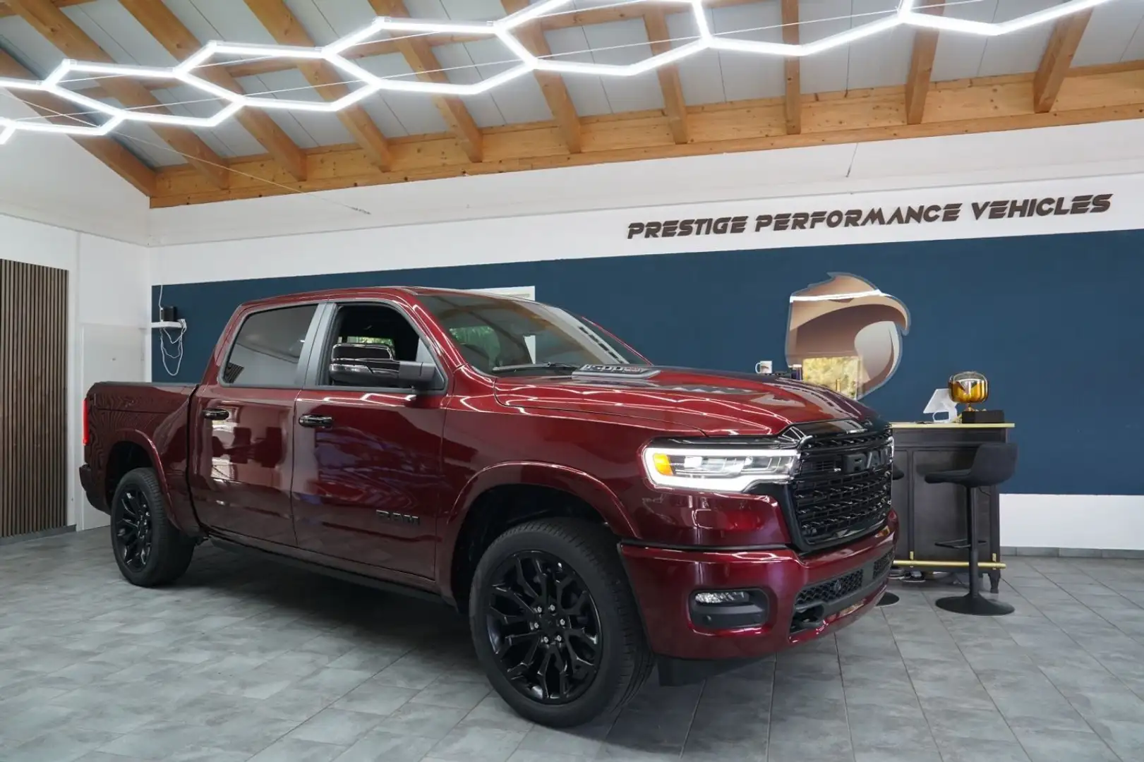 Dodge RAM Limited Night 3.0 Hurricane MWK Rot - 2