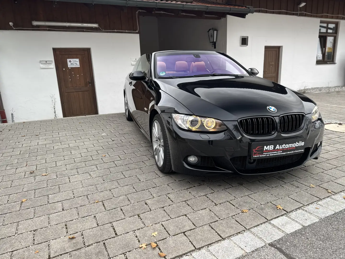 BMW 335 335i Cabrio Aut. M-Paket ab Werk, ACC,MFL,Navi Noir - 1