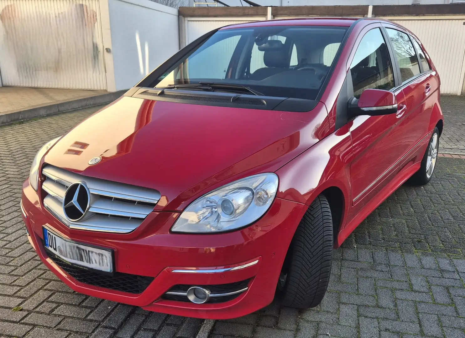 Mercedes-Benz B 160 B 160 (245.231) Rot - 1