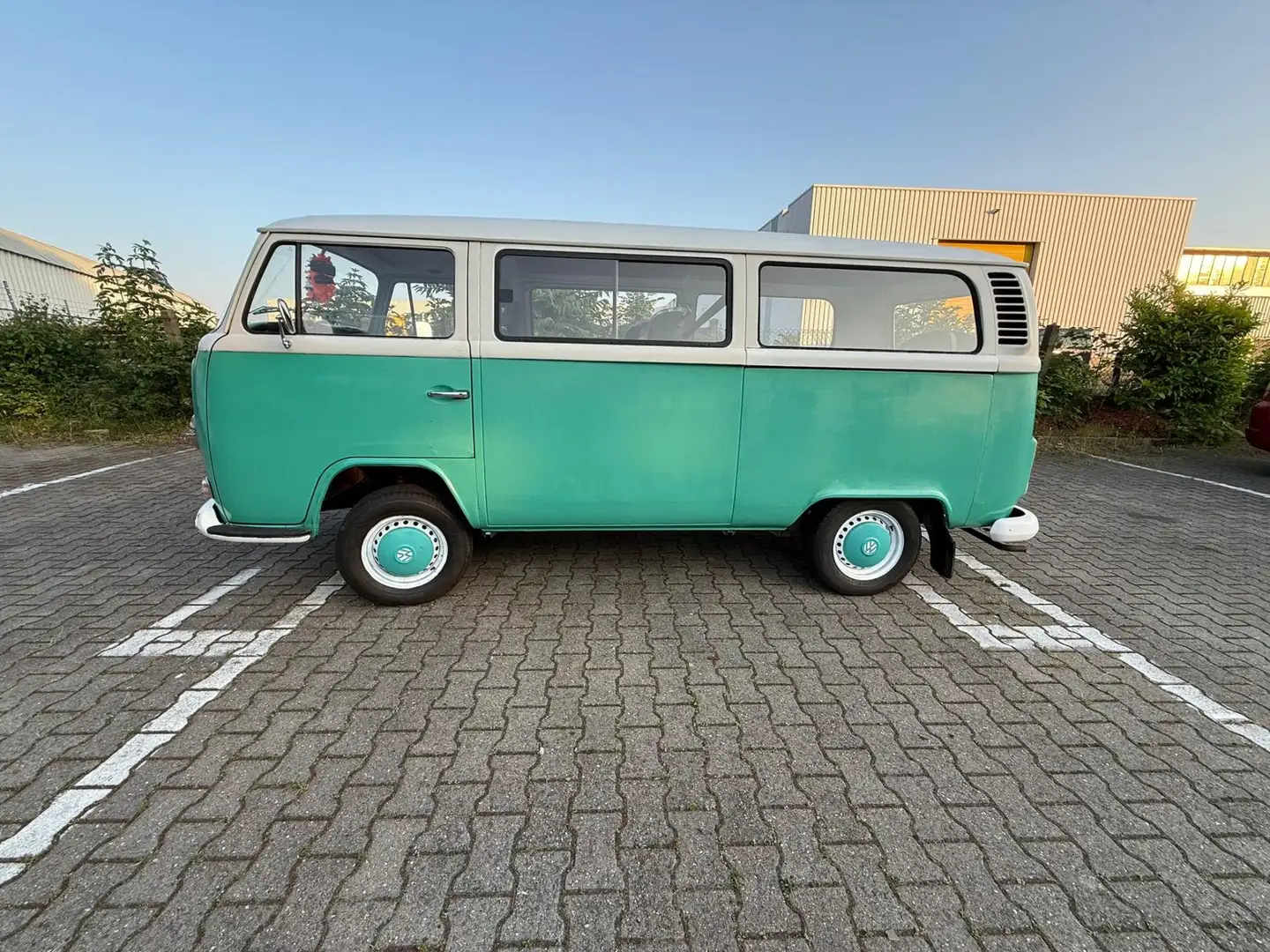 Volkswagen 231011 Albastru - 2
