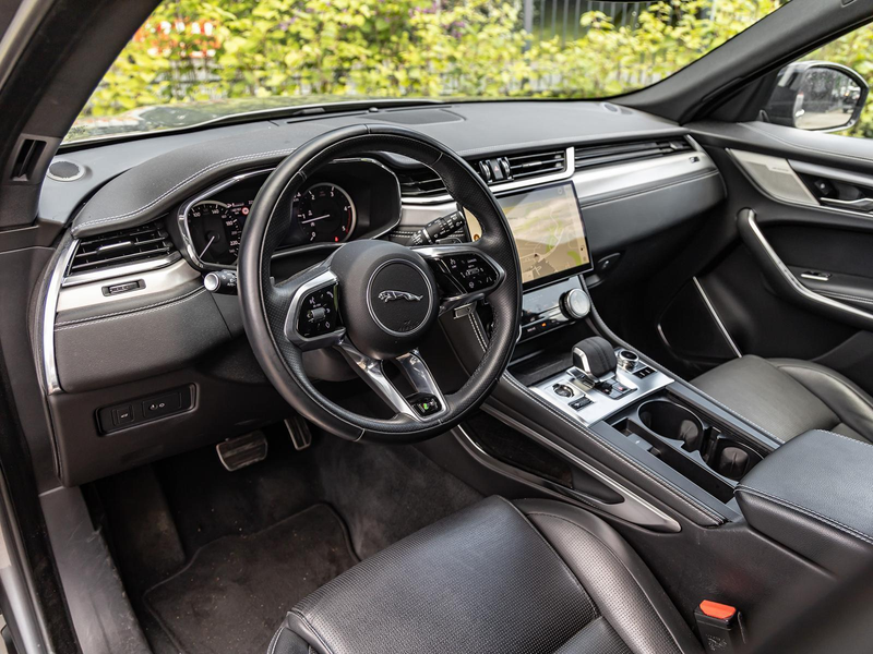 Jaguar F-Pace D200 R-Dynamic SE AWD NAVI WINTER-PAKET — photo 14