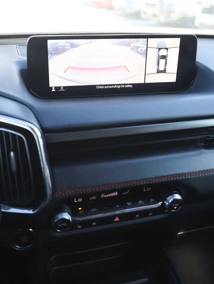 Mazda CX-50 fotografie Mazda CX-50