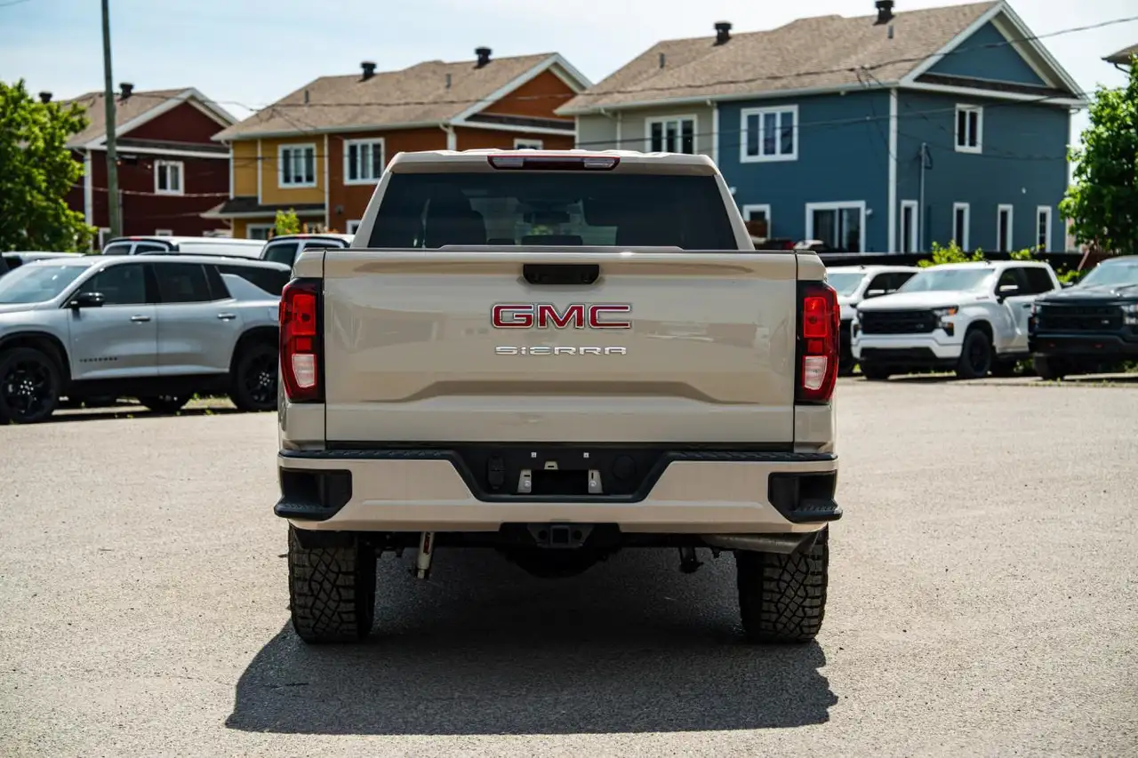 GMC Sierra 1500 снимка GMC Sierra 1500