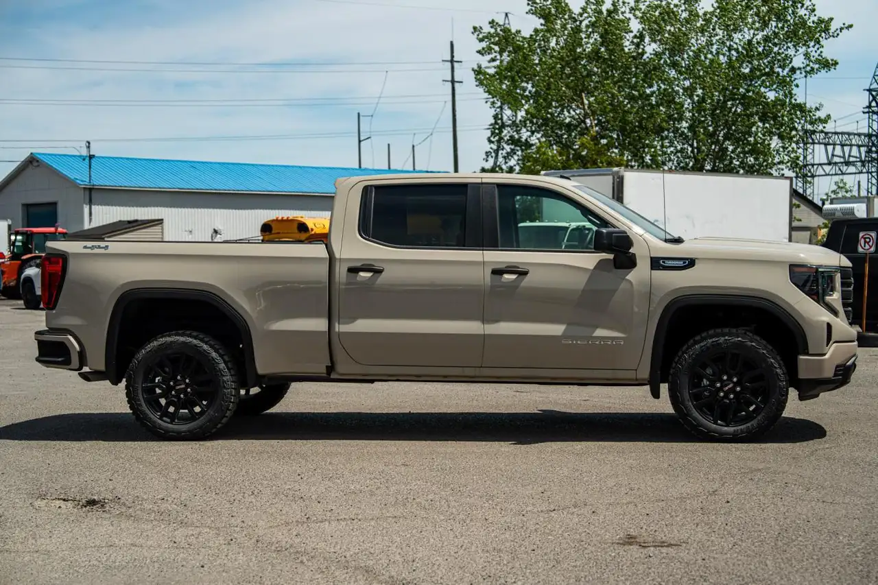 GMC Sierra 1500 снимка GMC Sierra 1500