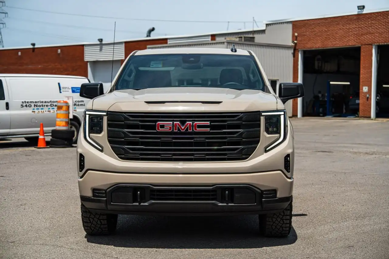GMC Sierra 1500 снимка GMC Sierra 1500