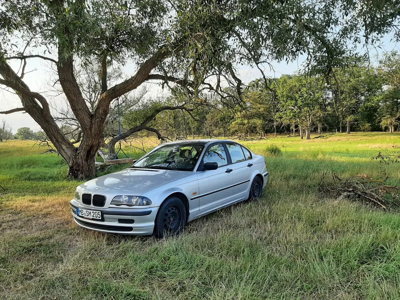 BMW 318i, foto 5