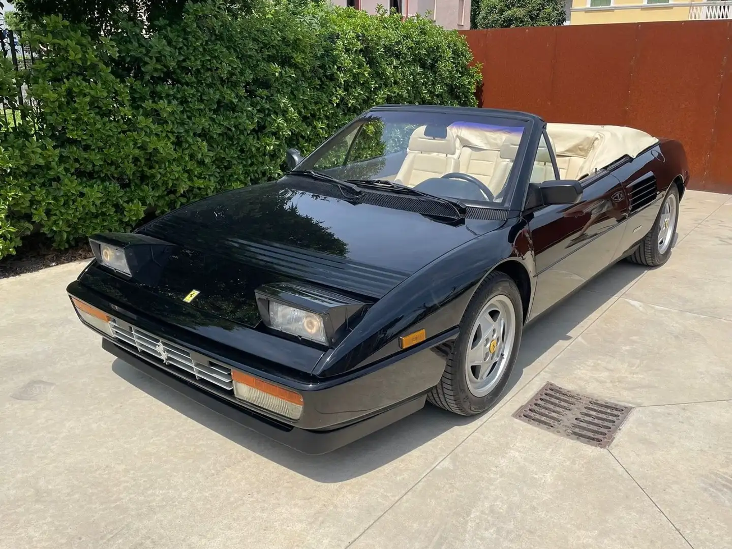Ferrari Mondial Mondial Cabrio 3.4 T 300cv Černá - 2