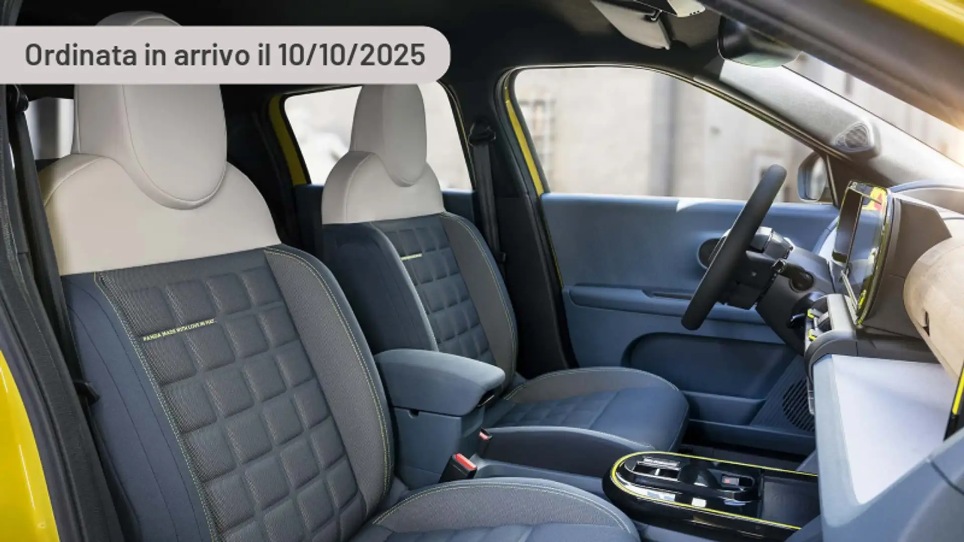 Fiat Grande Panda 44kWh Red Argento - 1