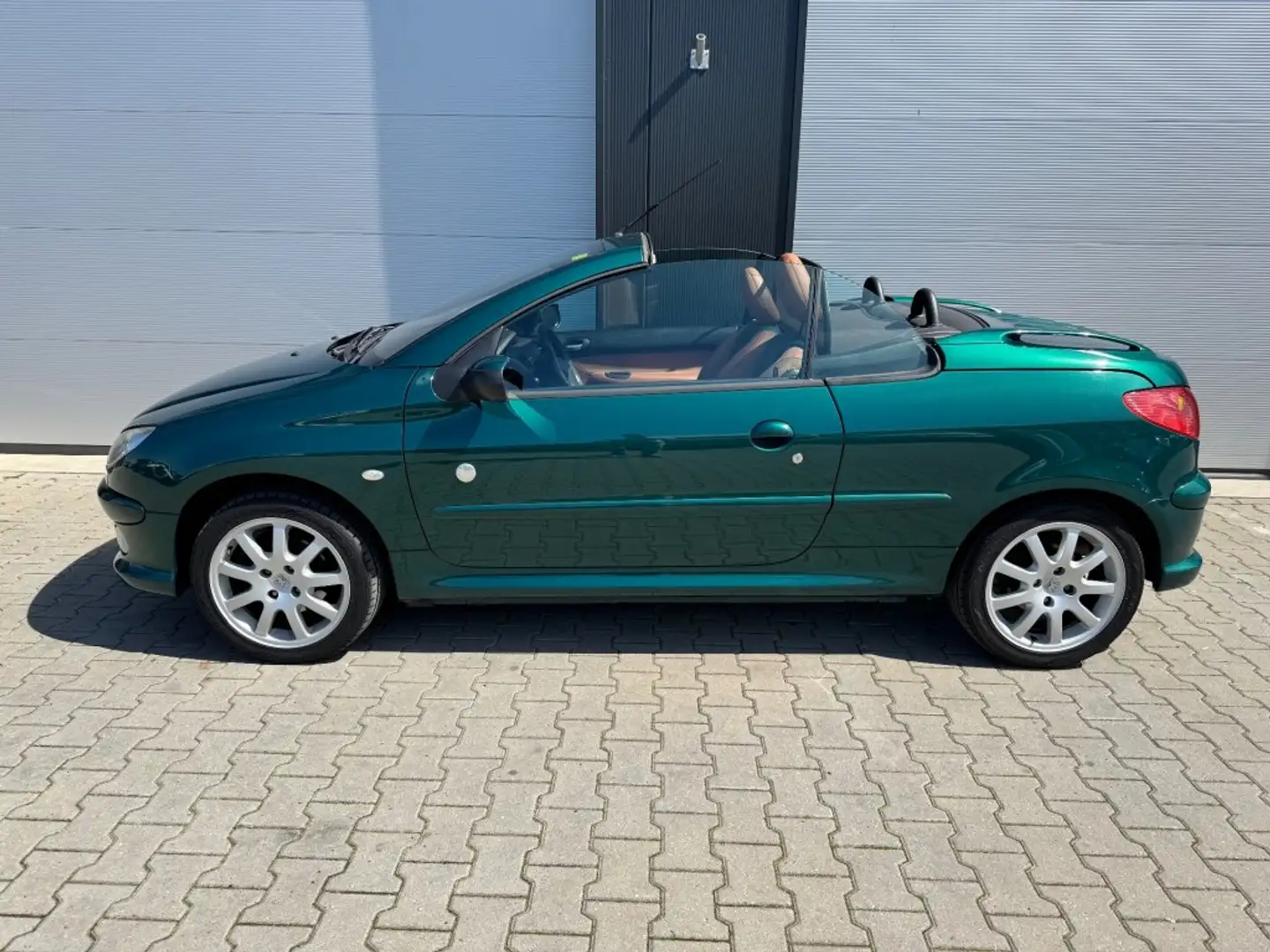 Peugeot 206 1.6-16V / CABRIO / Roland Garros / 95.000 km NAP / Grün - 2