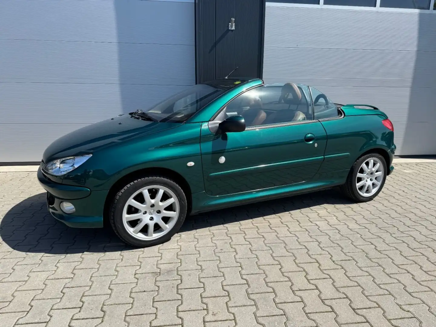 Peugeot 206 1.6-16V / CABRIO / Roland Garros / 95.000 km NAP / Grün - 1