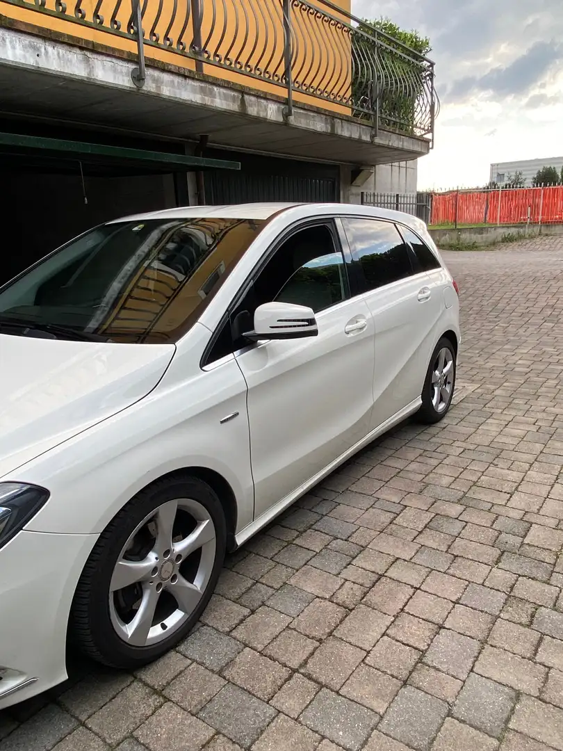Mercedes-Benz B 180 Premium Bianco - 2