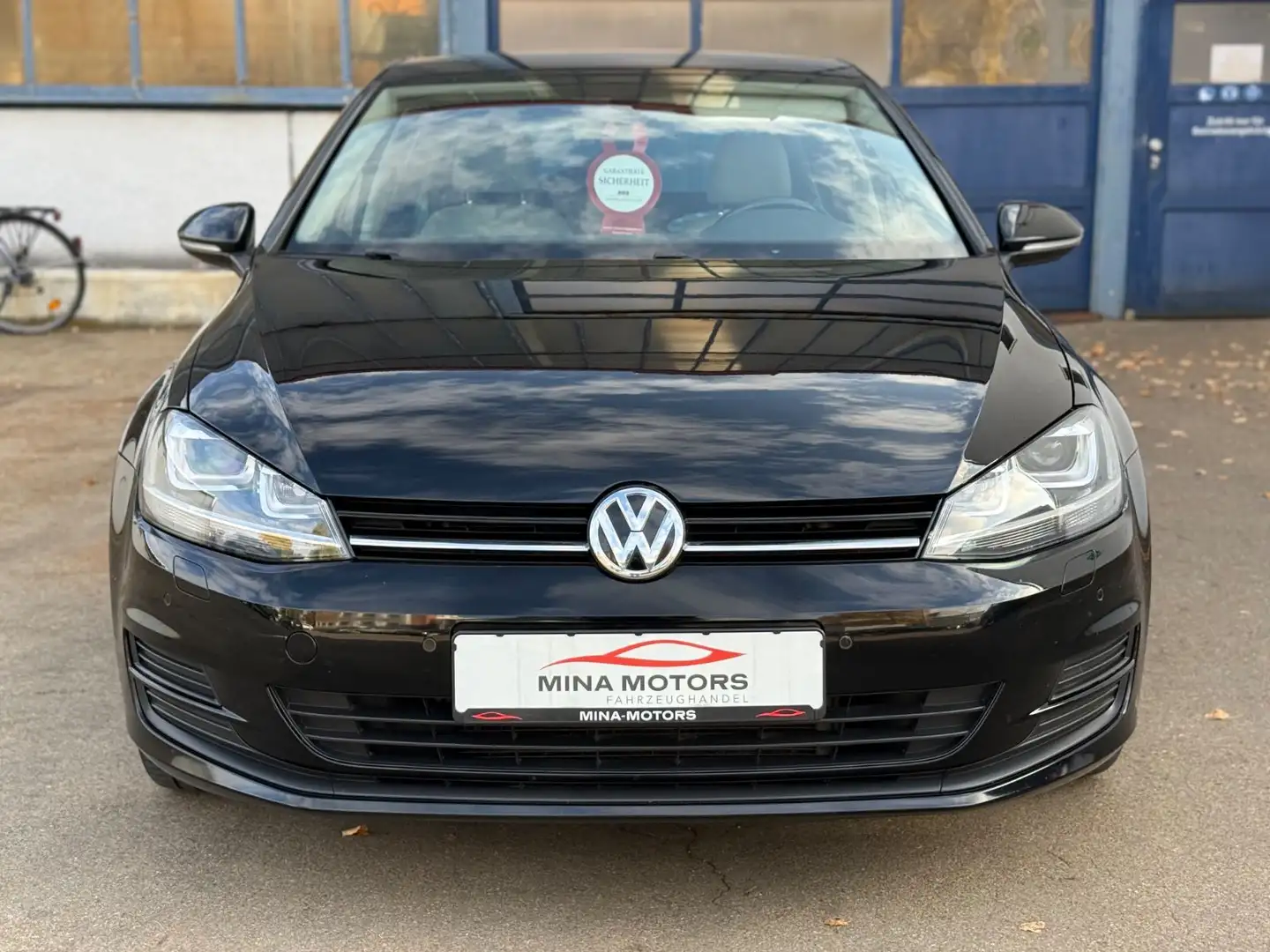 Volkswagen Golf VII Lim. * Finanzierung4,69%*Garantie* Noir - 2