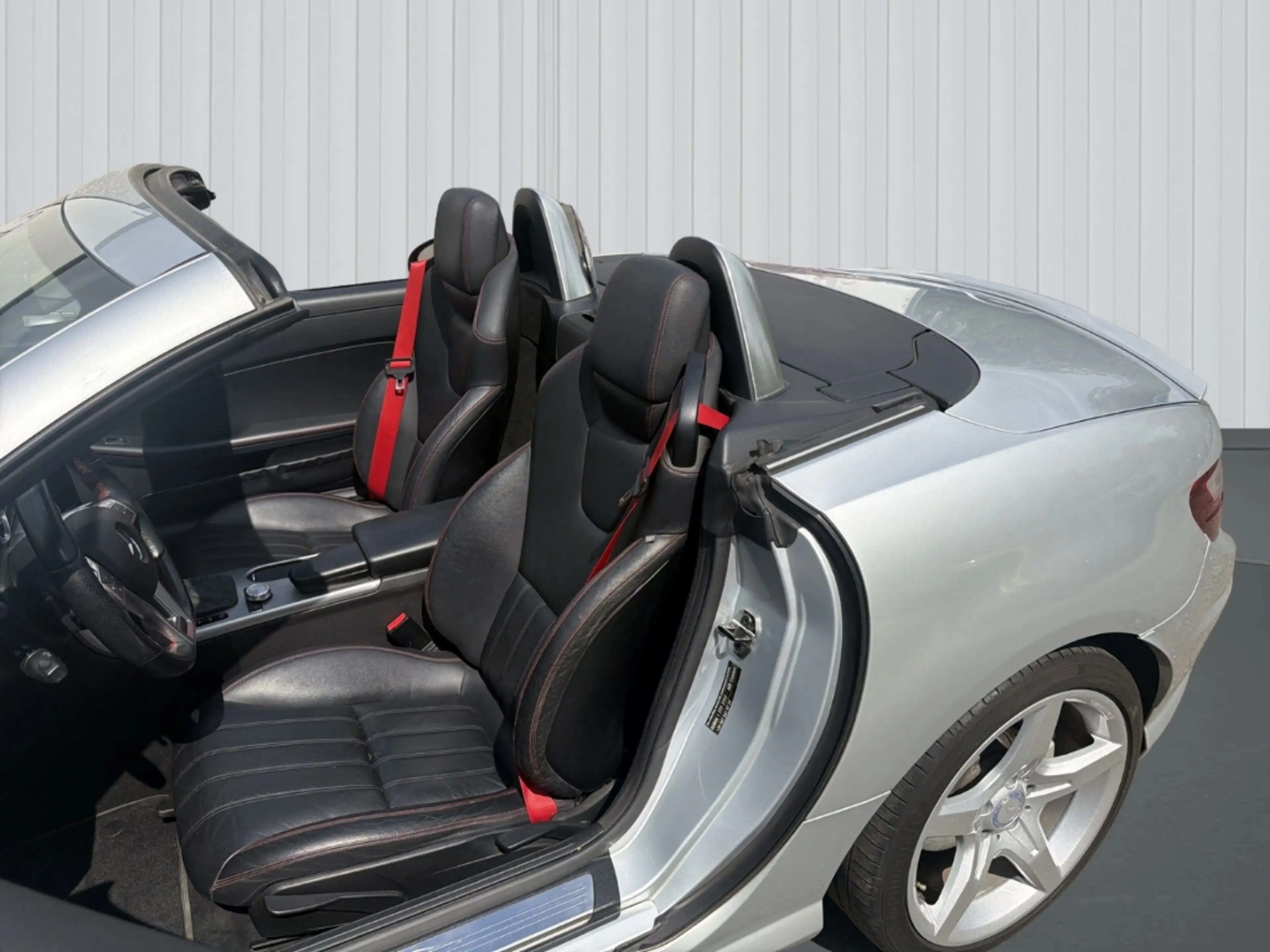 Mercedes-Benz SLK 250 Roadster BlueEFFICIENCY Automatik Leder — photo 9