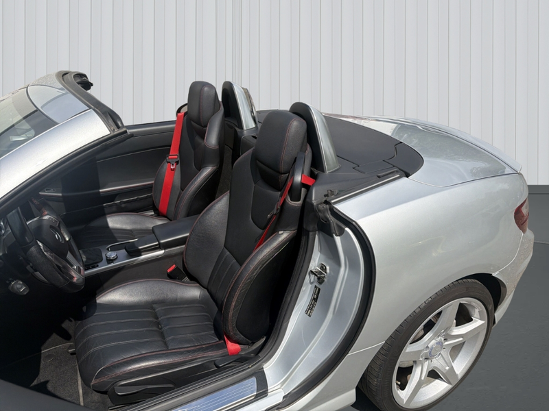 Mercedes-Benz SLK 250 Roadster BlueEFFICIENCY Automatik Leder — photo 9
