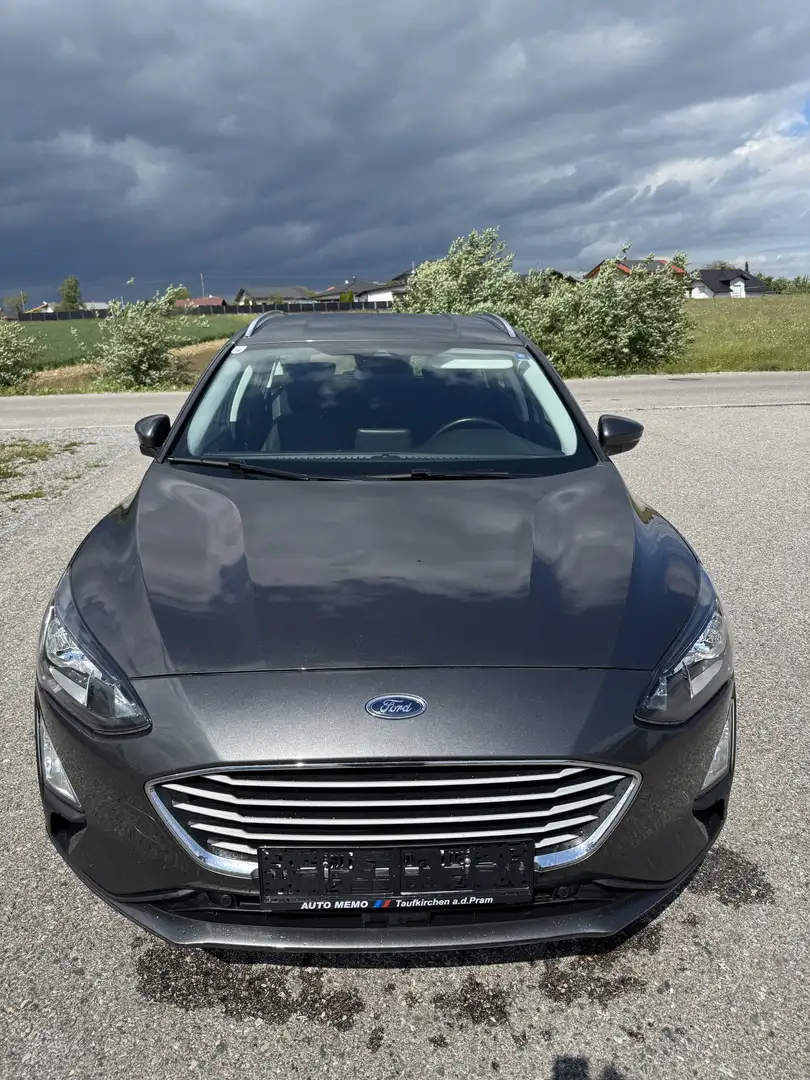 Ford Focus Traveller 1,5 EcoBlue *Pickerl gültig bis 11/2026 - 1