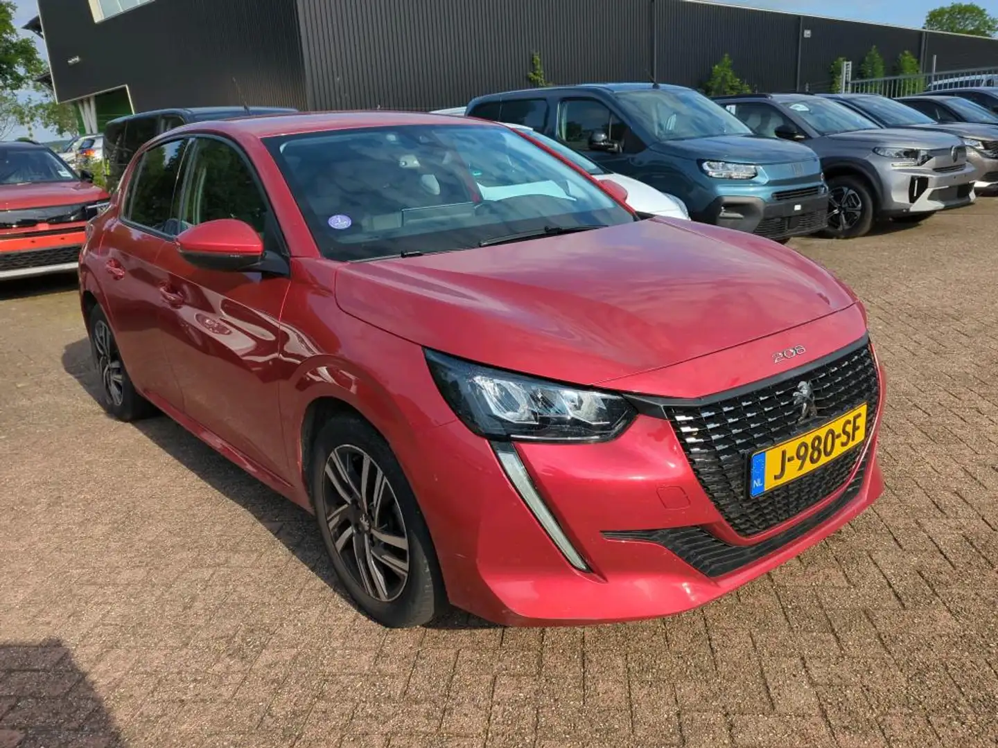 Peugeot 208 1.2 PureTech Allure | Navigatie | 3D Instrumentenp Rood - 2