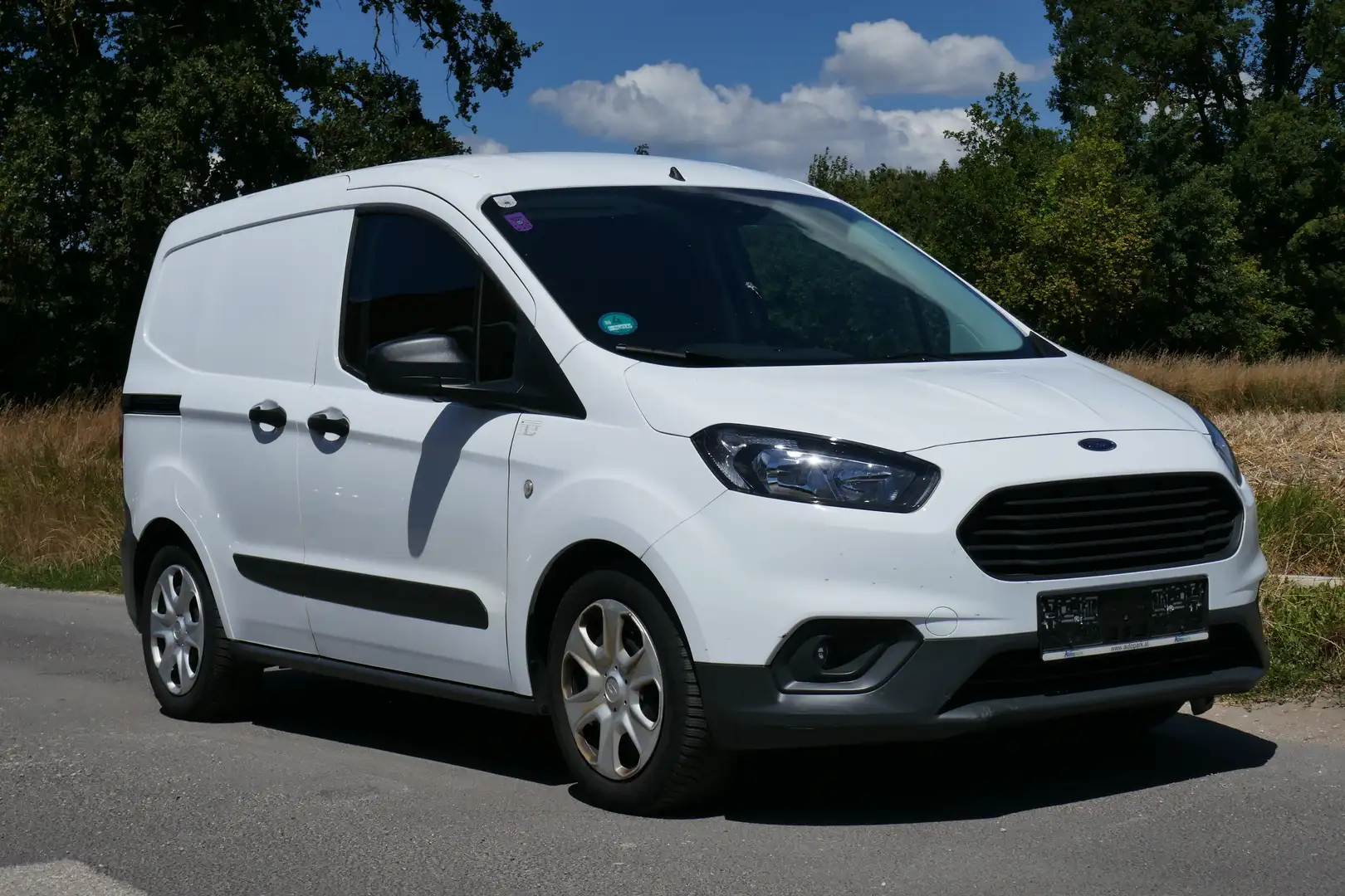 Ford Transit Courier Trend Weiß - 1
