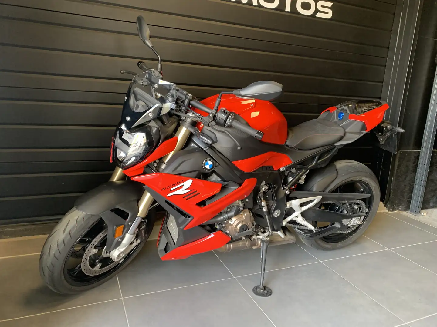 BMW S 1000 R Rouge - 2