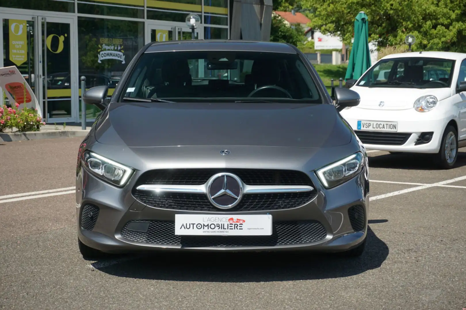 Mercedes-Benz A 180 IV 180d 116 ch Style Line 7G-DCT Grey - 2