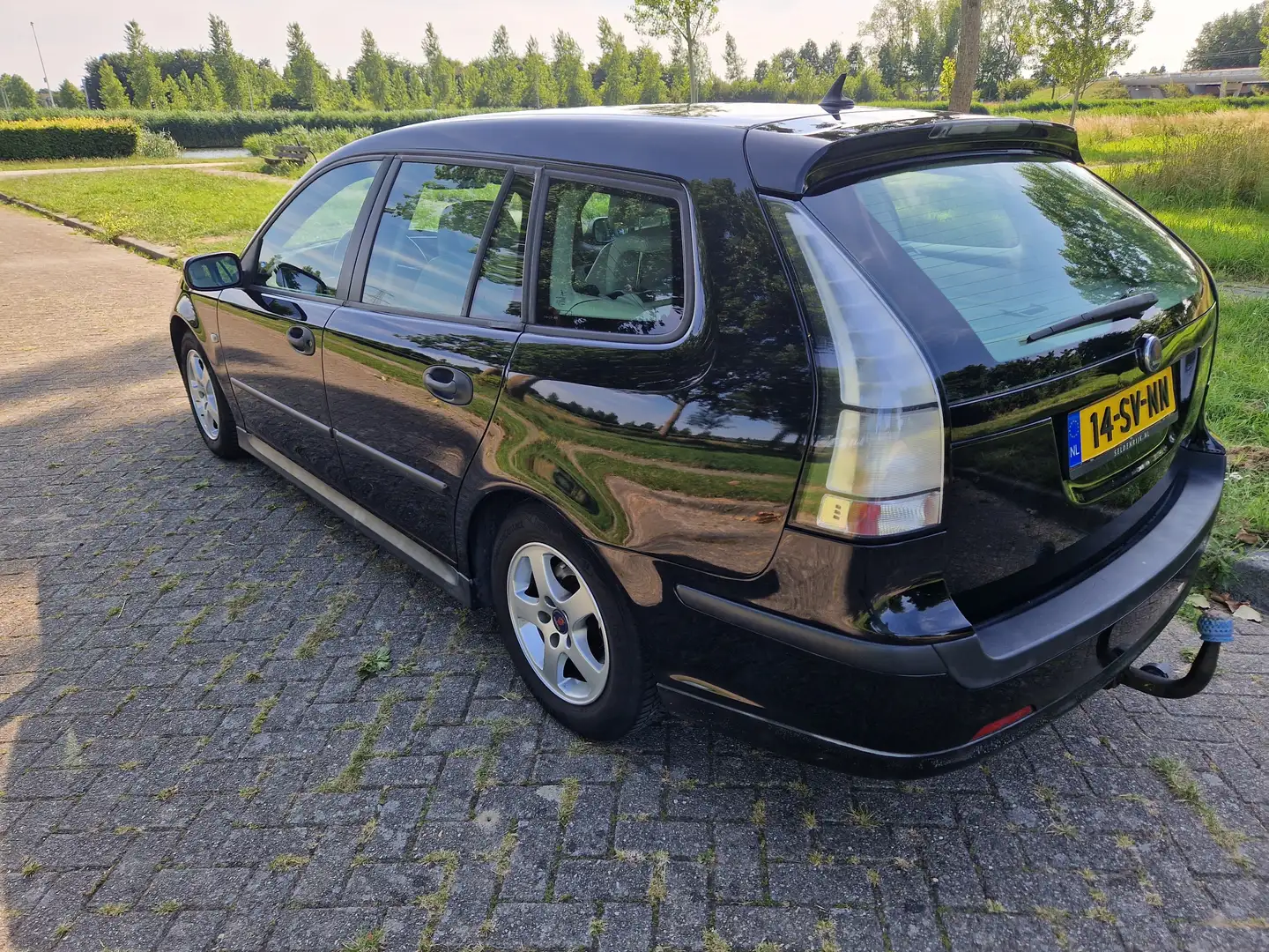 Saab 9-3 1.8t Linear Zwart - 2