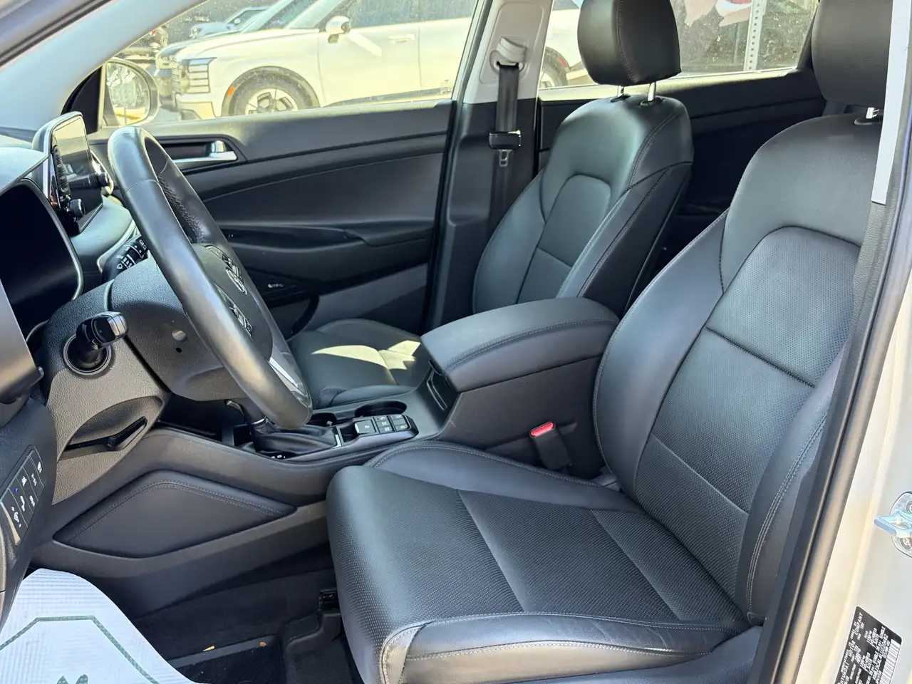 Hyundai TUCSON снимка Hyundai TUCSON