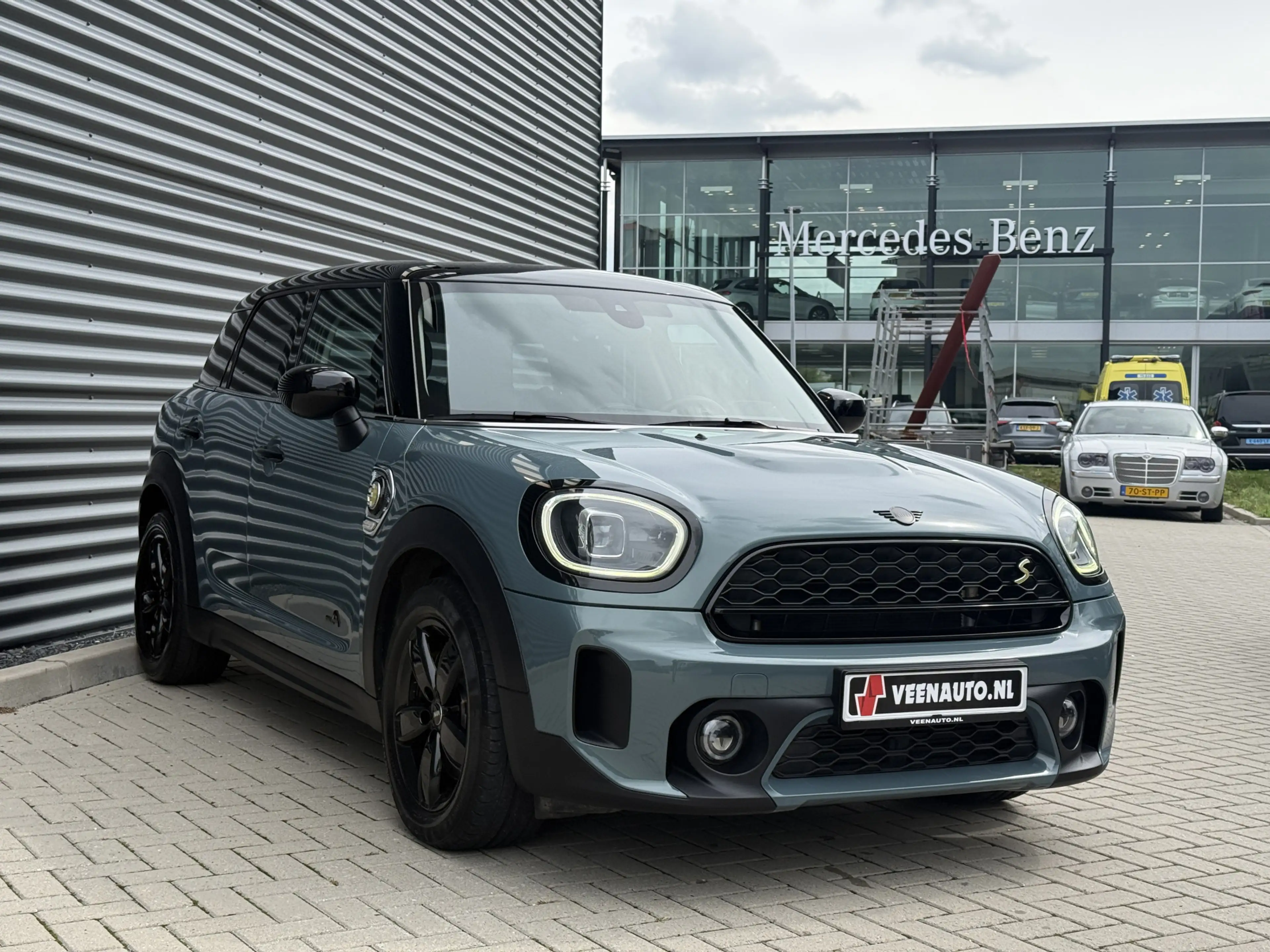 MINI Cooper SE Countryman 2.0 ALL4 Camera/Apple — photo 3