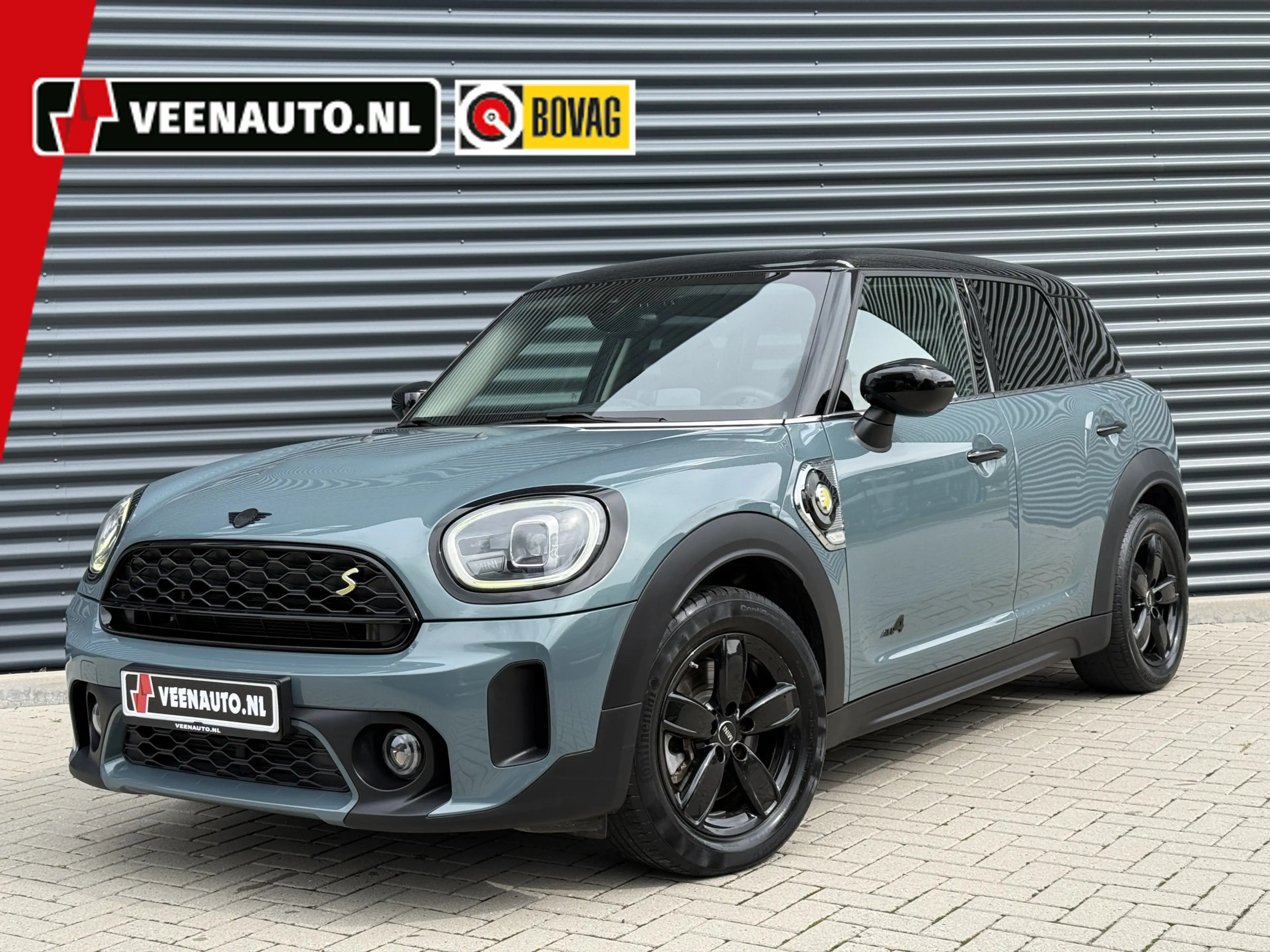 MINI Cooper SE Countryman 2.0 ALL4 Camera/Apple