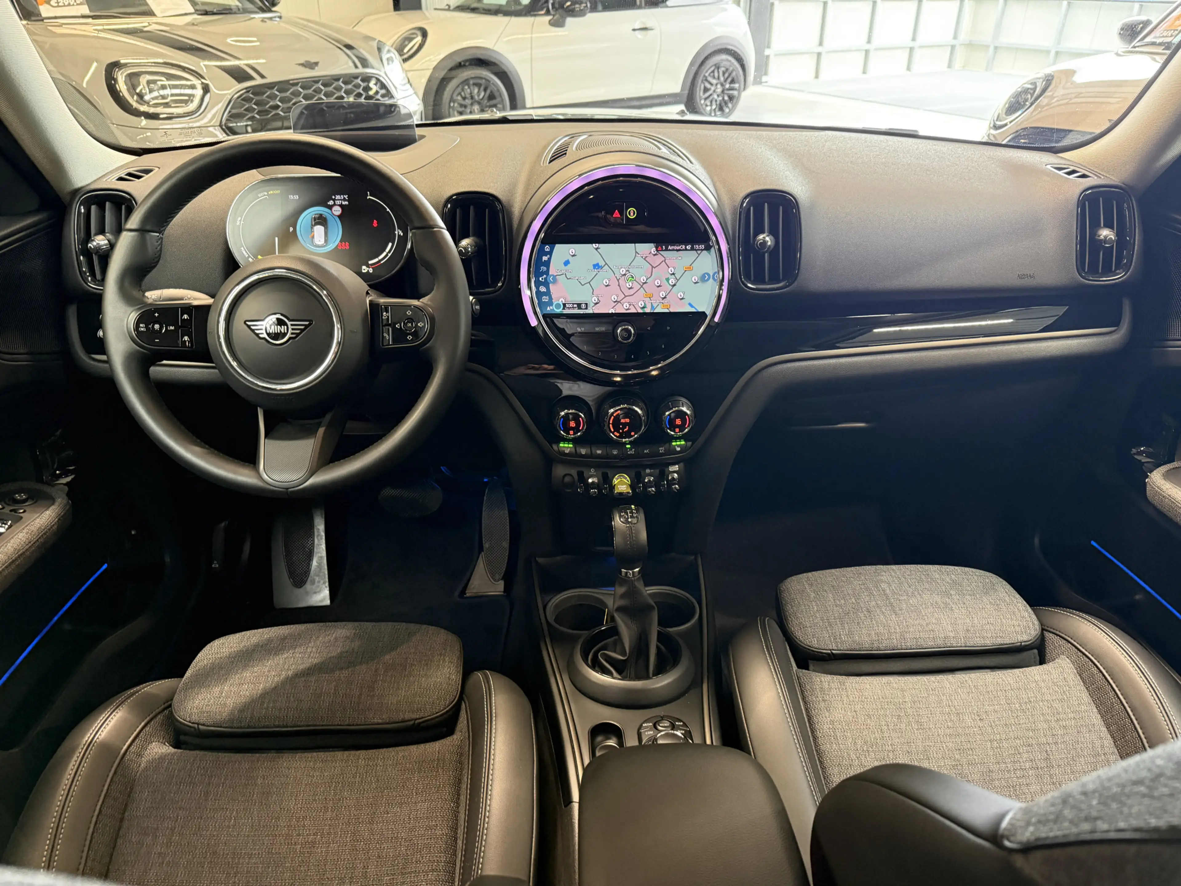 MINI Cooper SE Countryman 2.0 ALL4 Camera/Apple — photo 5