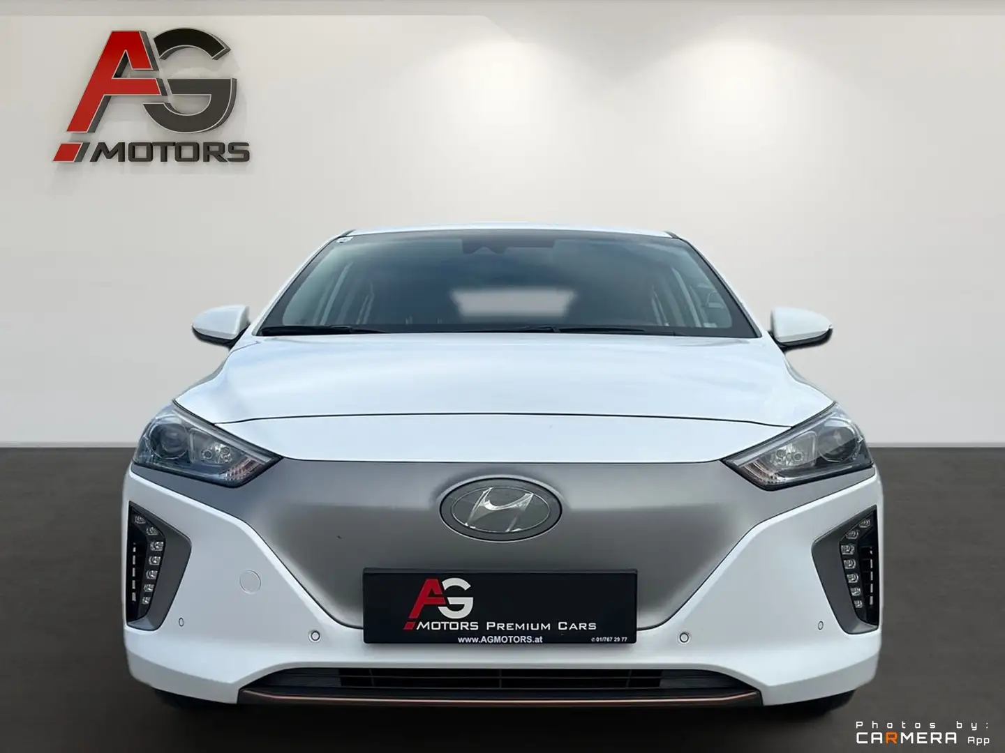 Hyundai IONIQ Elektro Premium 1.Besitz / Netto : 13.325,- Weiß - 2
