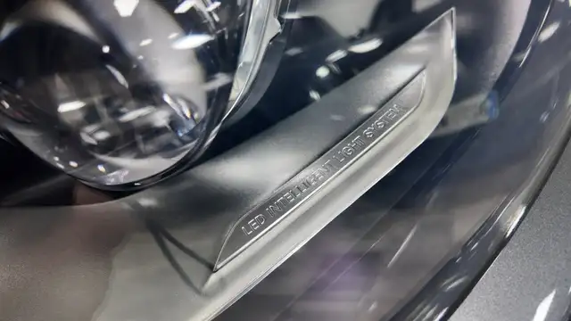 Mercedes-Benz GLE view 11